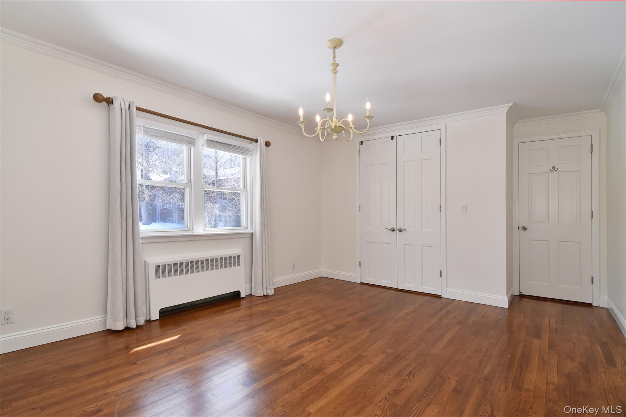 #8 photo, 140 N Broadway, Irvington , NY 10533