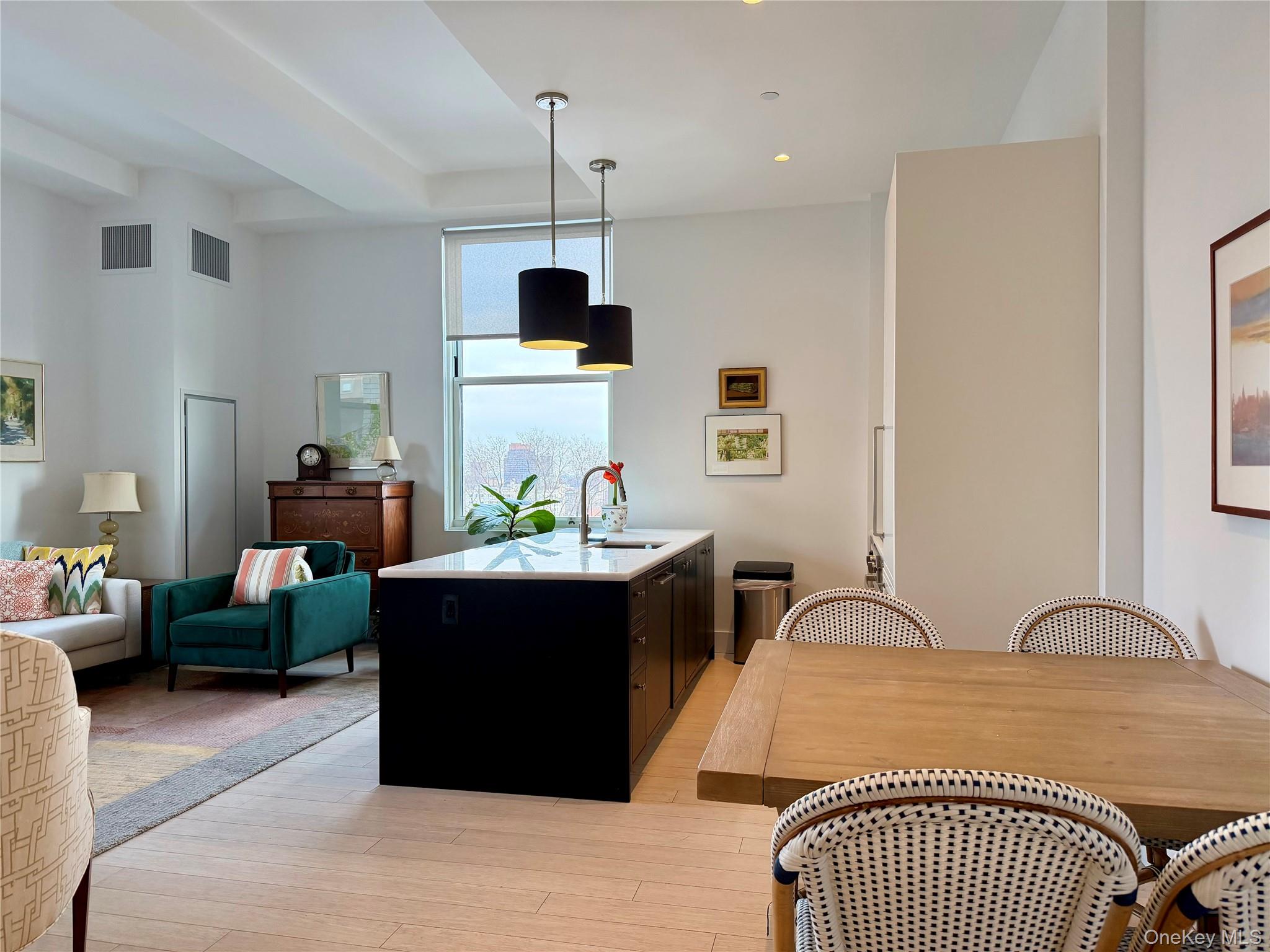 #2 photo, 30 Morningside Drive, New York (Manhattan) , NY 10025