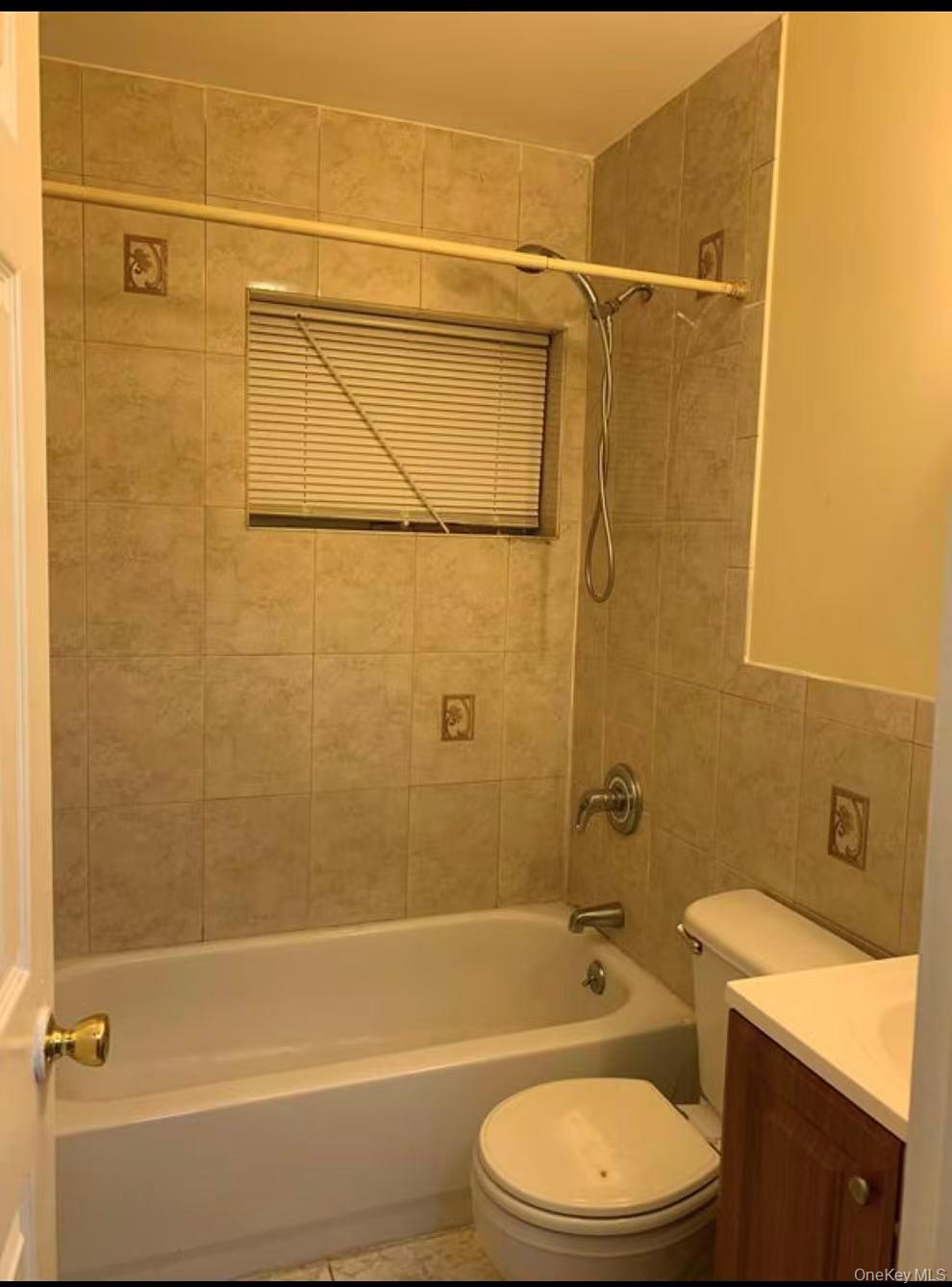 #12 photo, 2832 dudley Avenue, Bronx , NY 10461