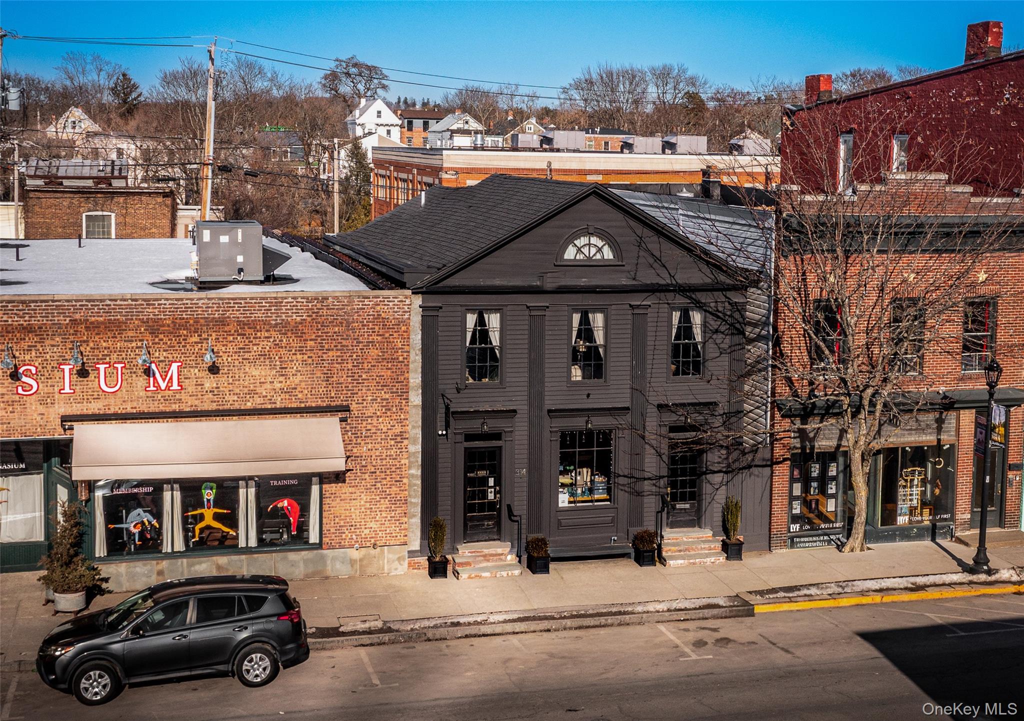 #1 photo, 314 Warren Street, Hudson , NY 12534