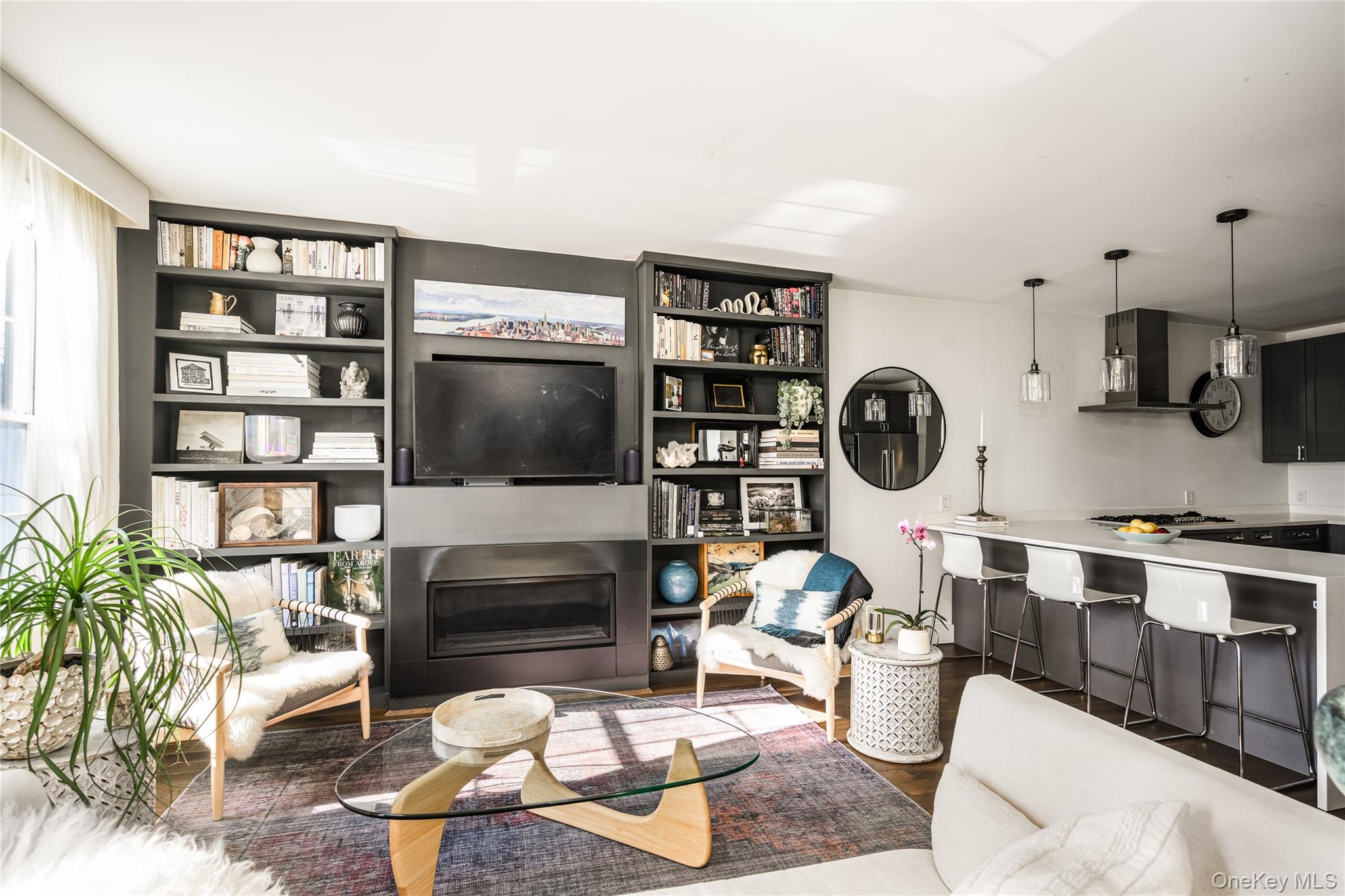 #11 photo, 314 Warren Street, Hudson , NY 12534