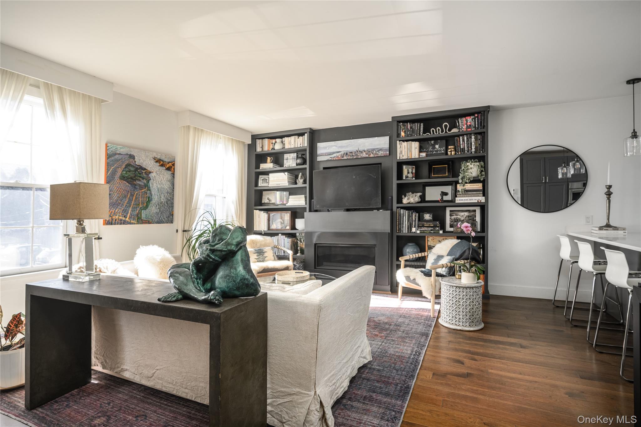 #9 photo, 314 Warren Street, Hudson , NY 12534