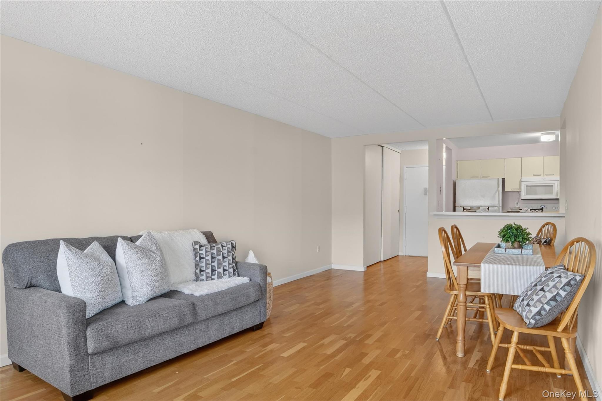 #12 photo, 50 Columbus Avenue, Tuckahoe , NY 10707