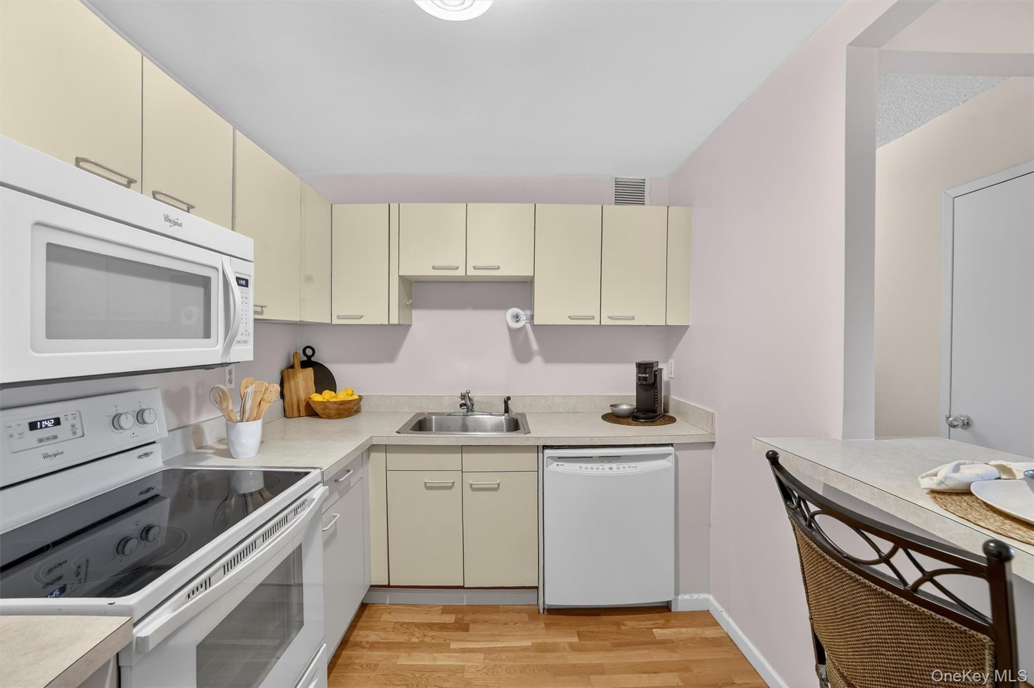 #4 photo, 50 Columbus Avenue, Tuckahoe , NY 10707