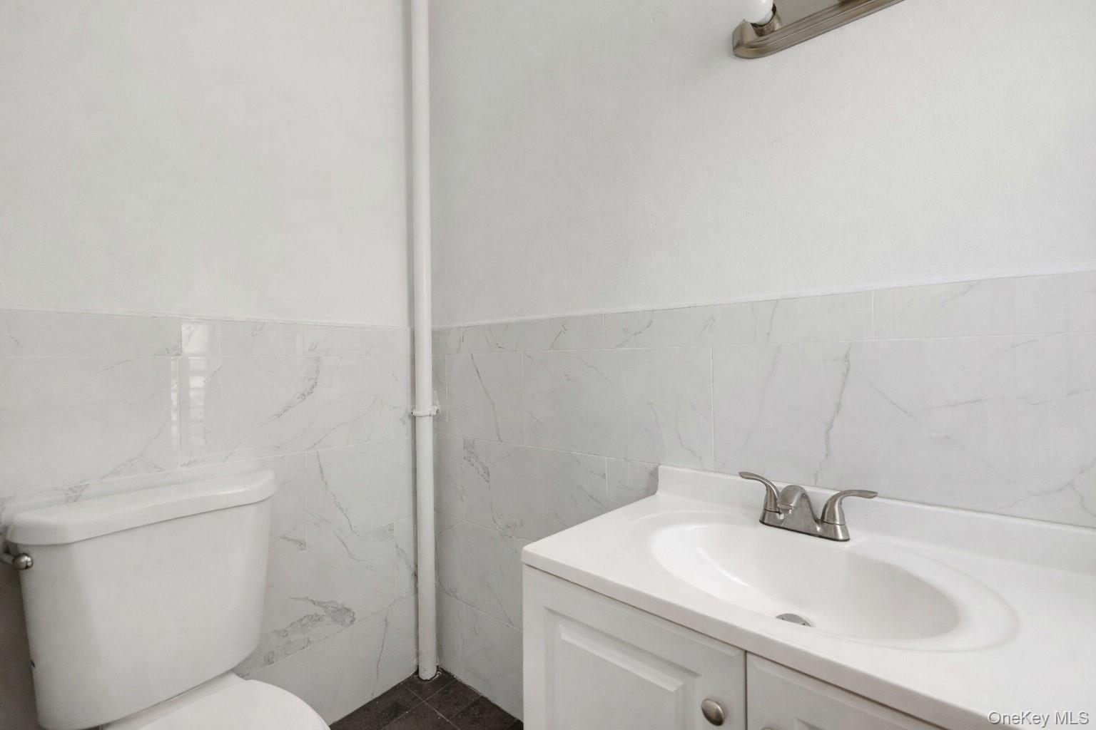 #13 photo, 2335 Yates Avenue, Bronx , NY 10469