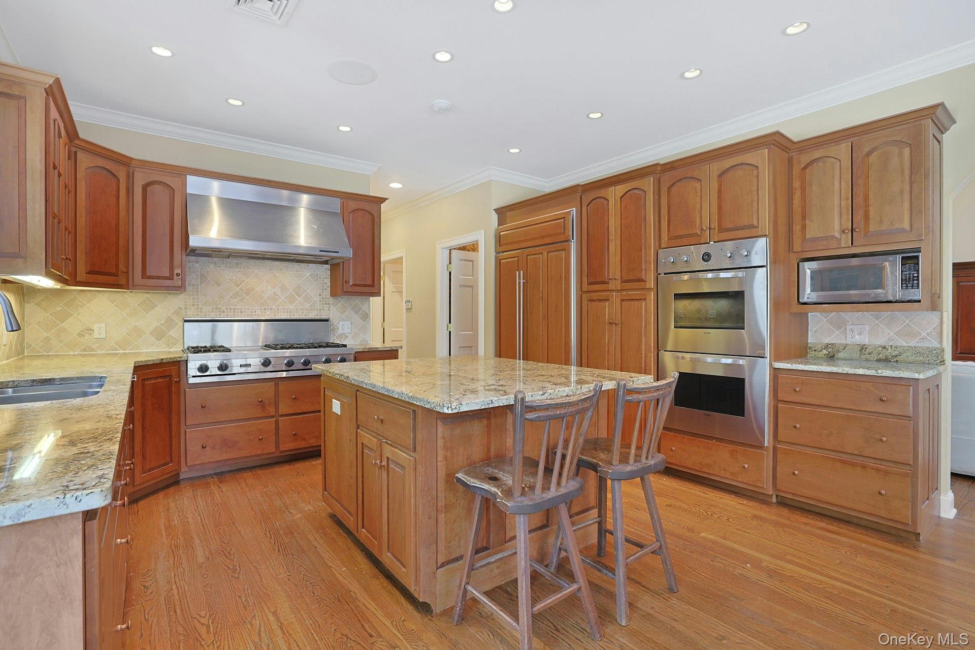 #15 photo, 14 Pond Hollow Court, Pleasantville , NY 10570