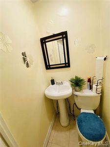 #9 photo, 3240 Seymour Avenue, Bronx , NY 10469