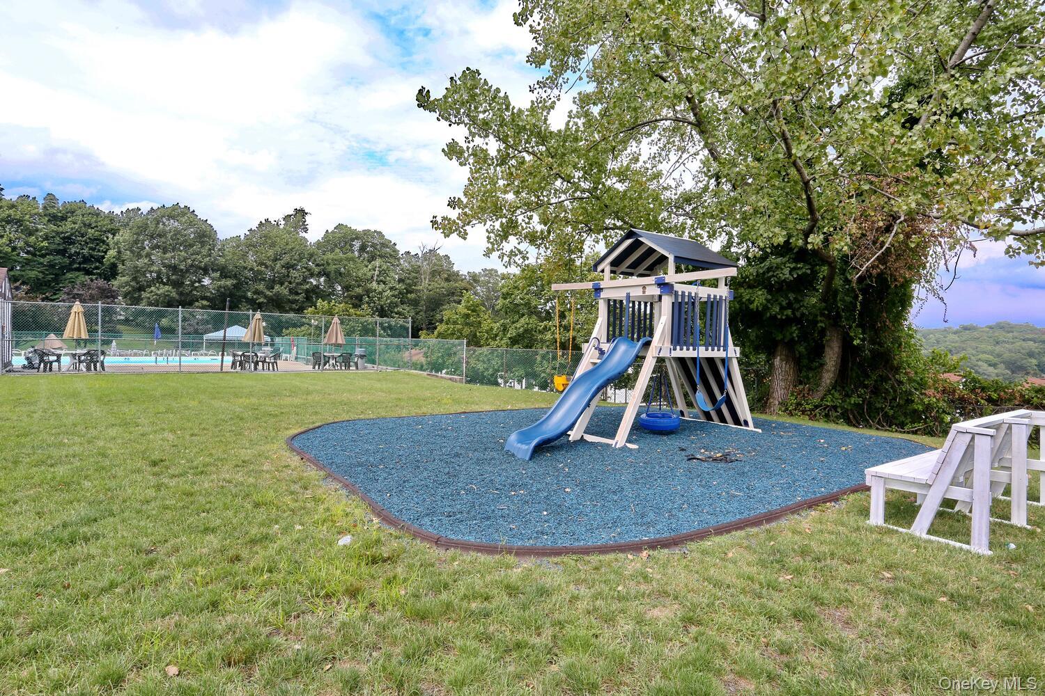 #17 photo, 65 Buckingham Court, Pomona , NY 10970