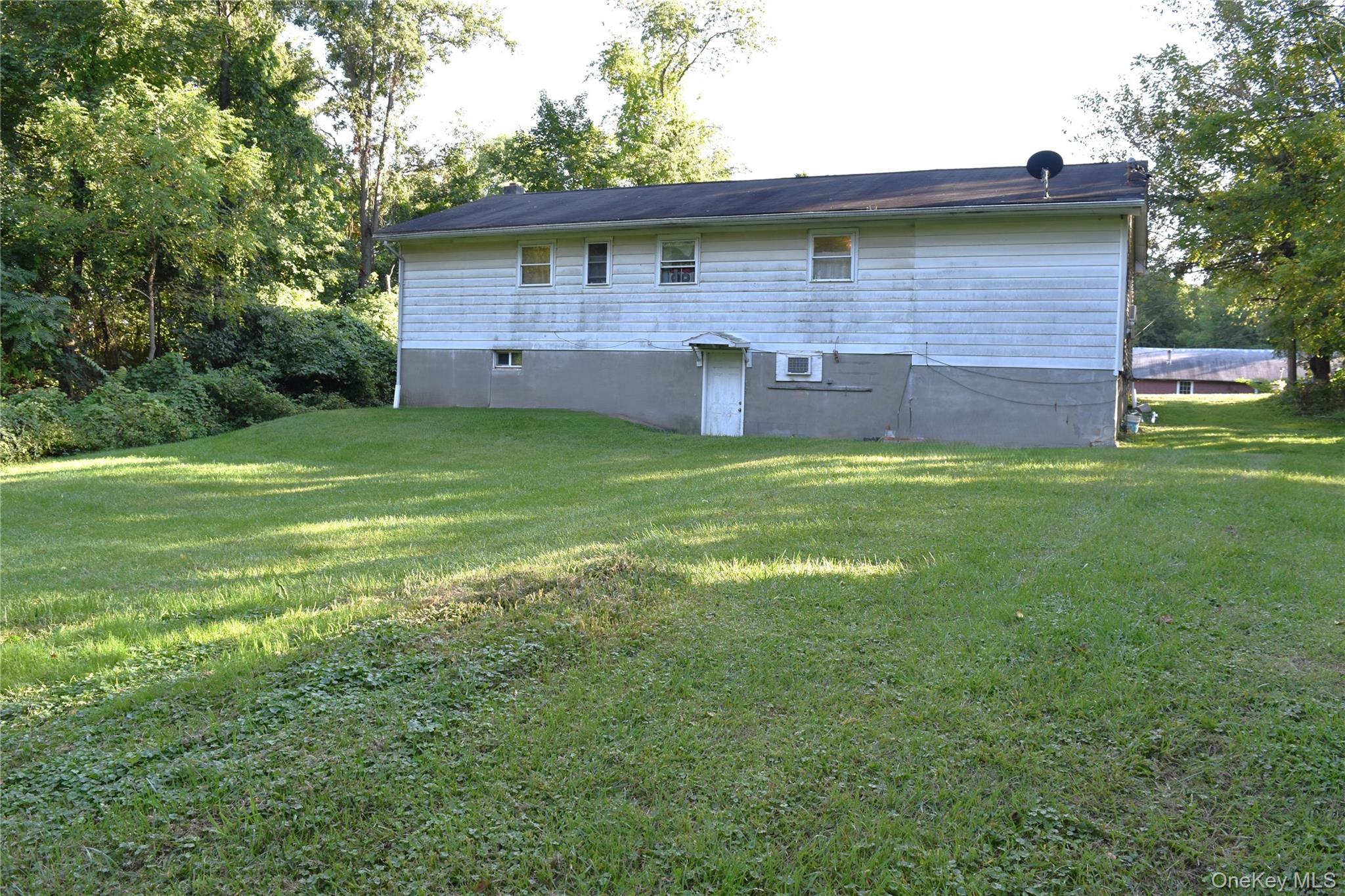 #18 photo, 164 Brookside Farms Road, 紐約州 Newburgh , NY 12550