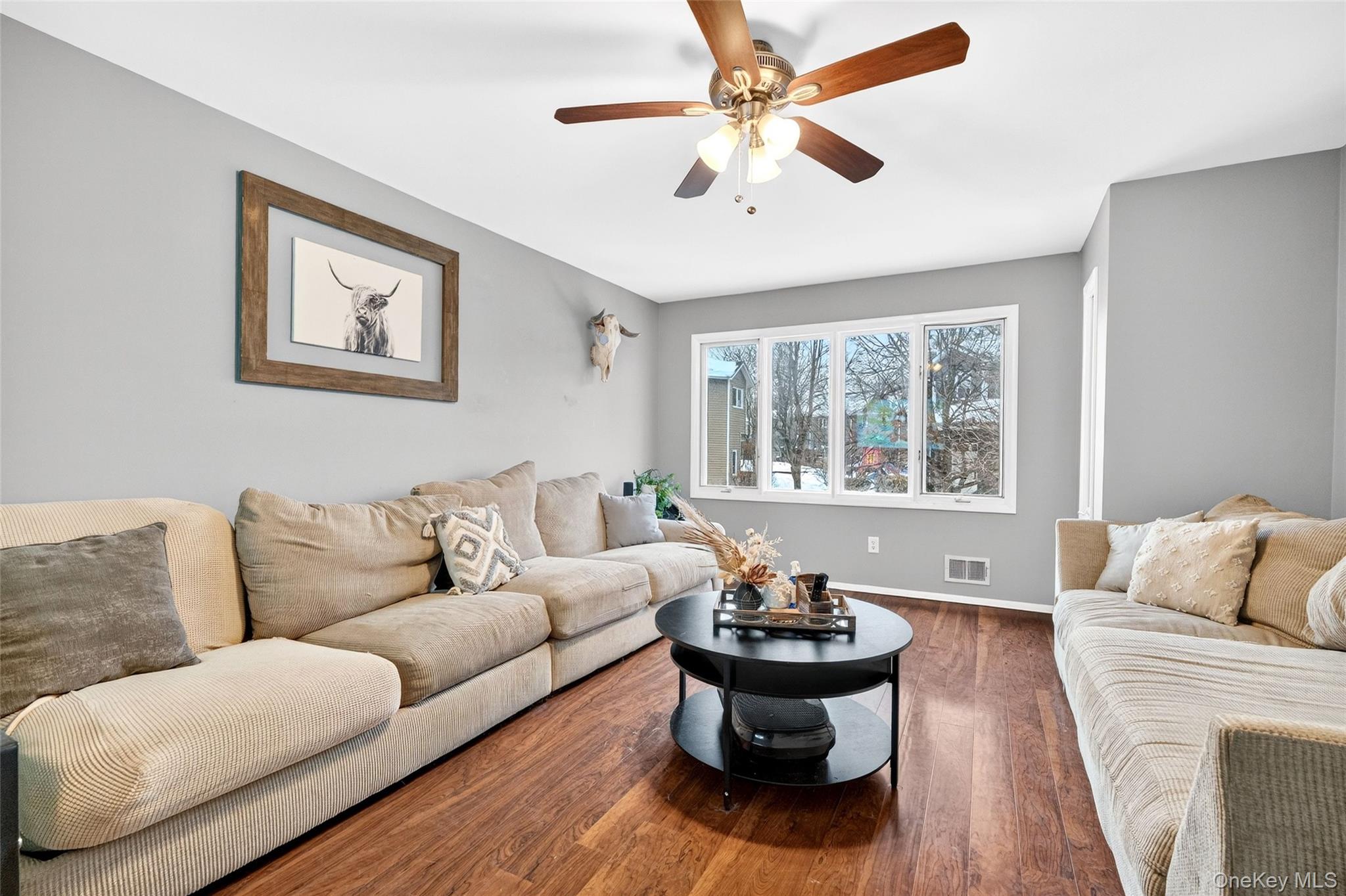 #15 photo, 16 Village Green, Bardonia , NY 10954