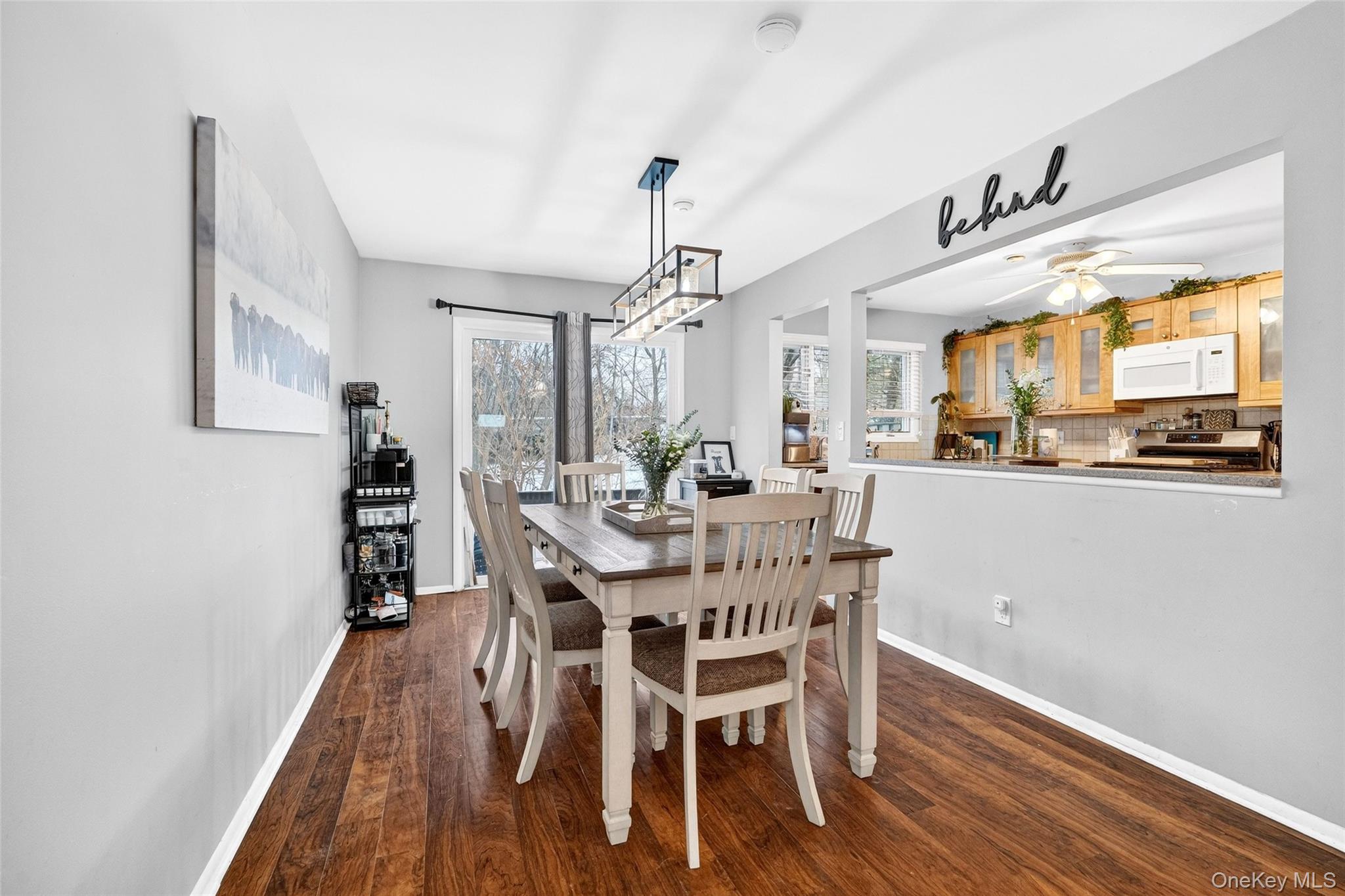 #4 photo, 16 Village Green, Bardonia , NY 10954