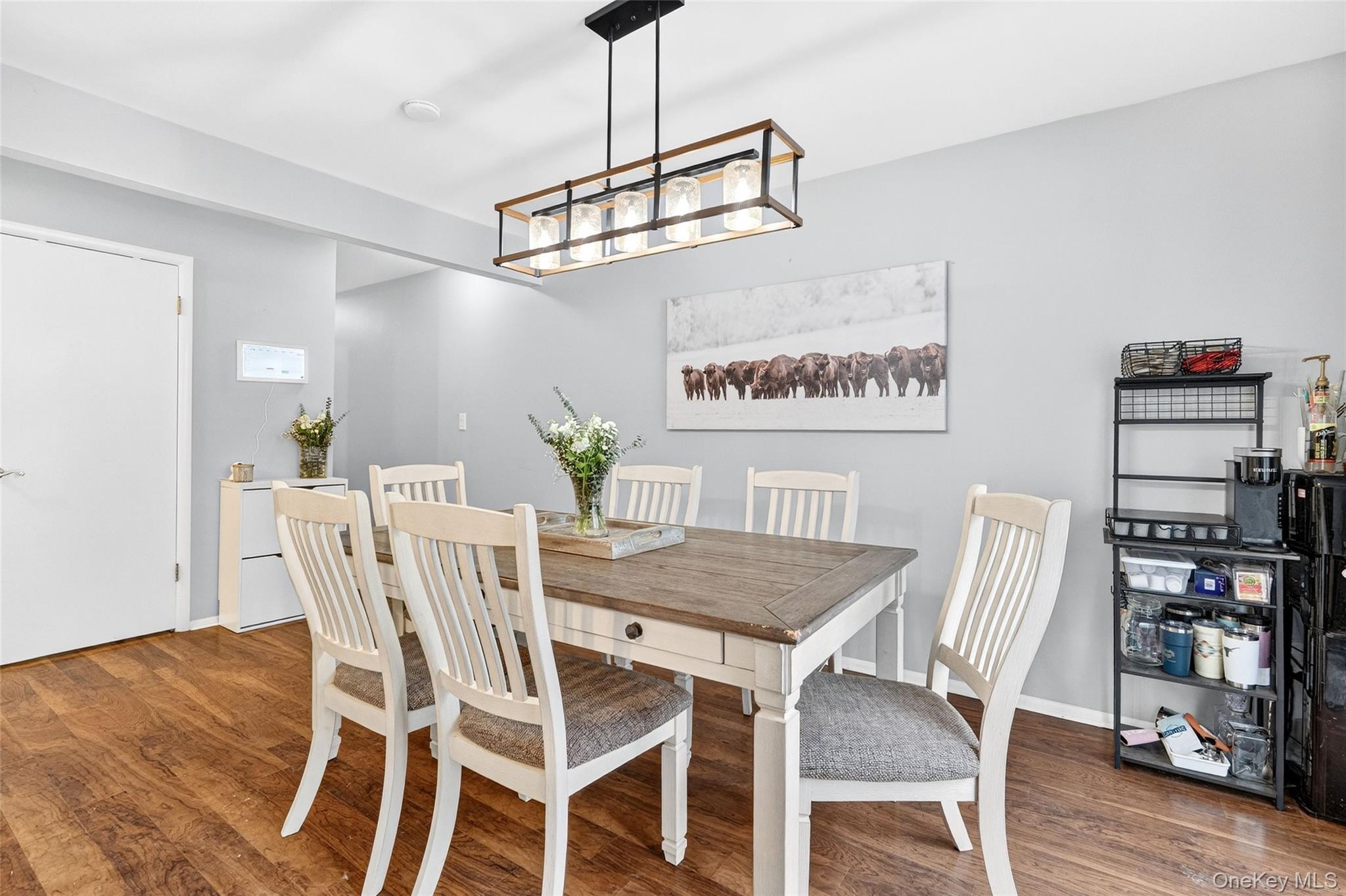 #6 photo, 16 Village Green, Bardonia , NY 10954