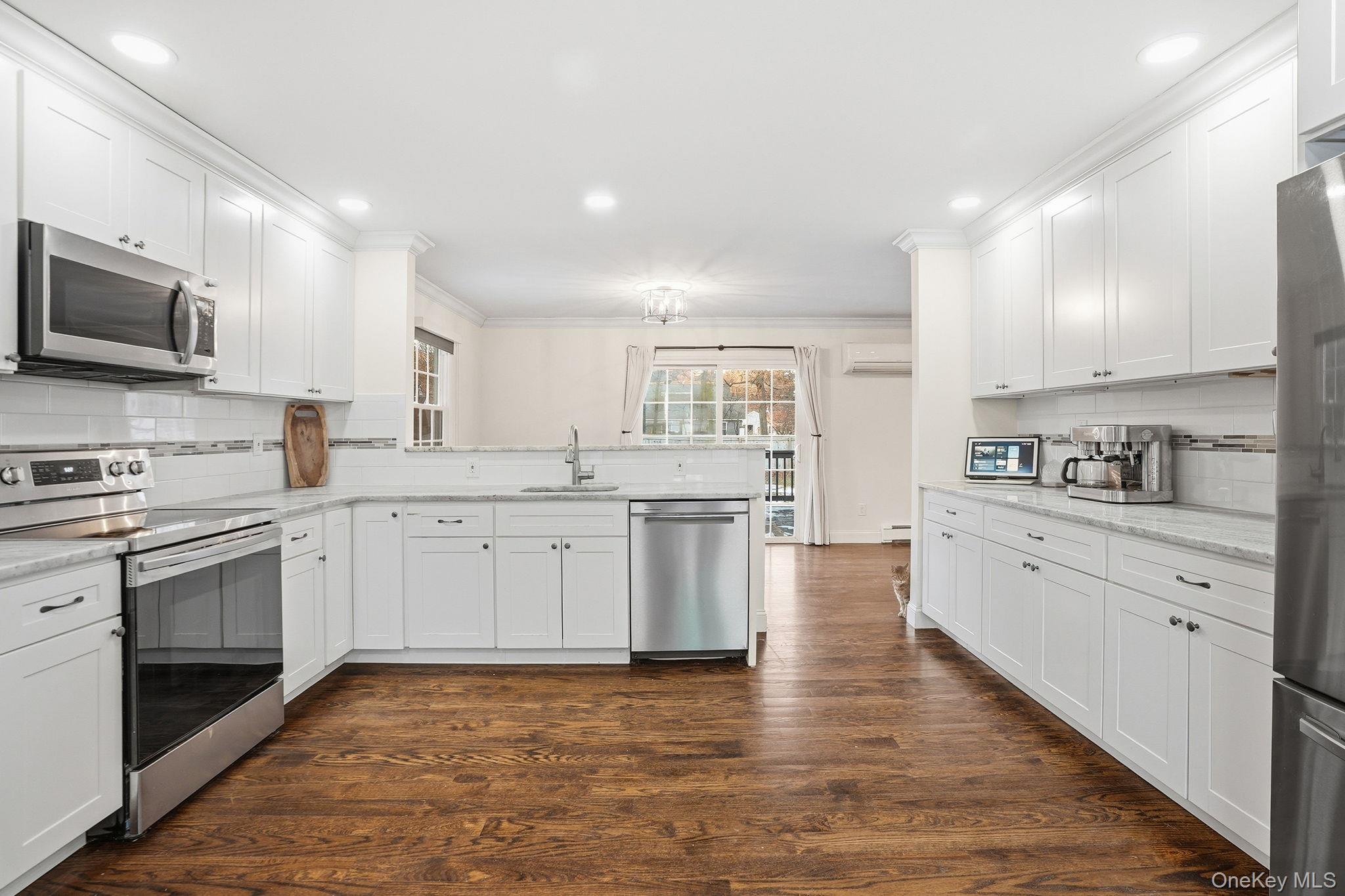 #2 photo, 13 Jane Street, Poughkeepsie , NY 12603