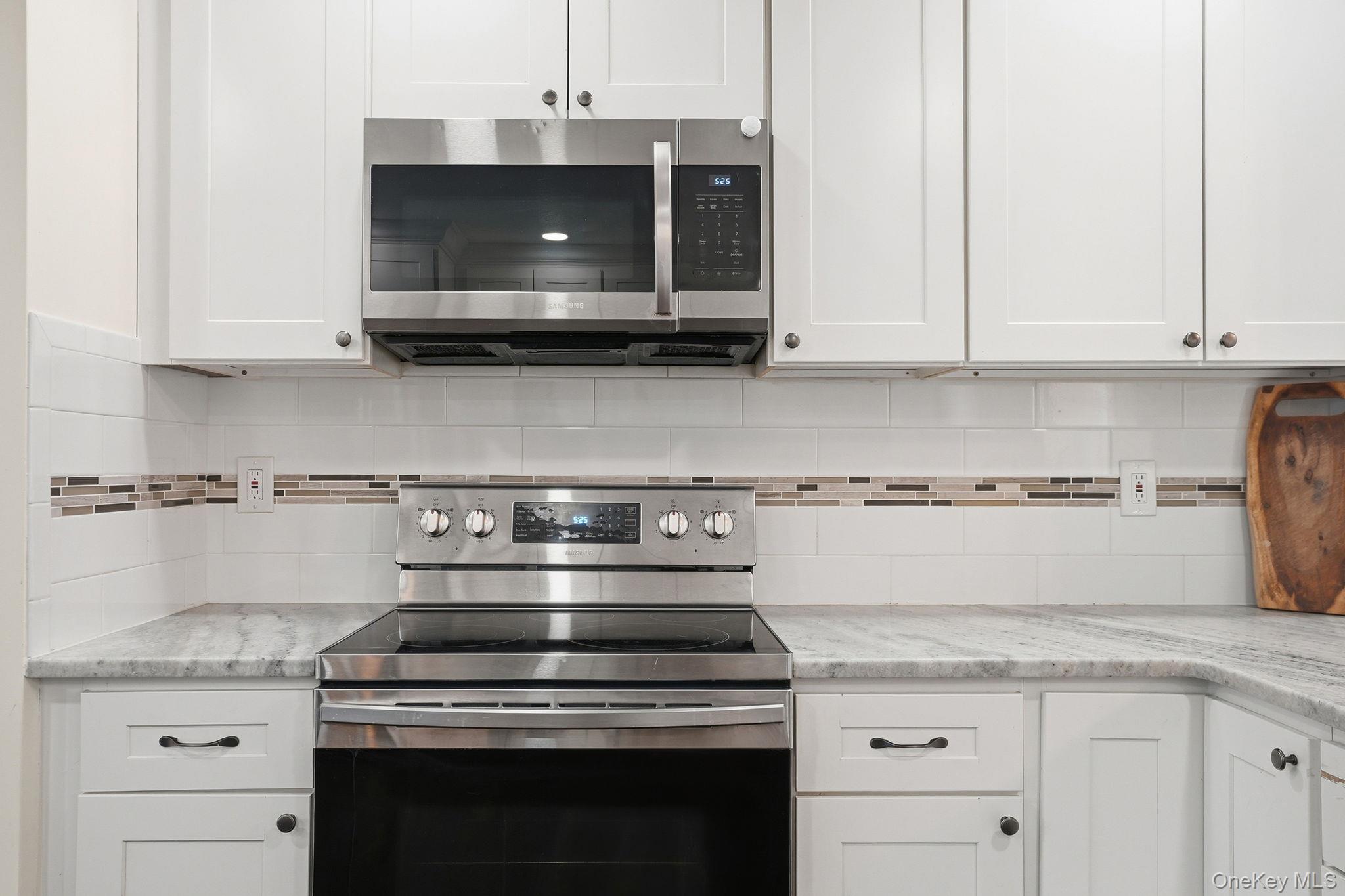 #4 photo, 13 Jane Street, Poughkeepsie , NY 12603