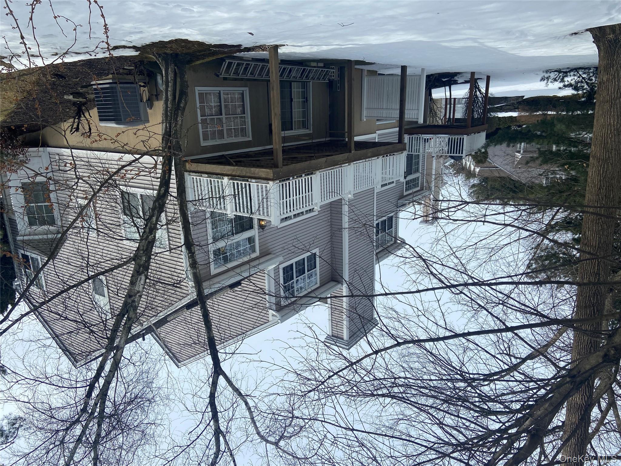 #18 photo, 83 Roundtop Road, 뉴욕주 Yonkers , NY 10710