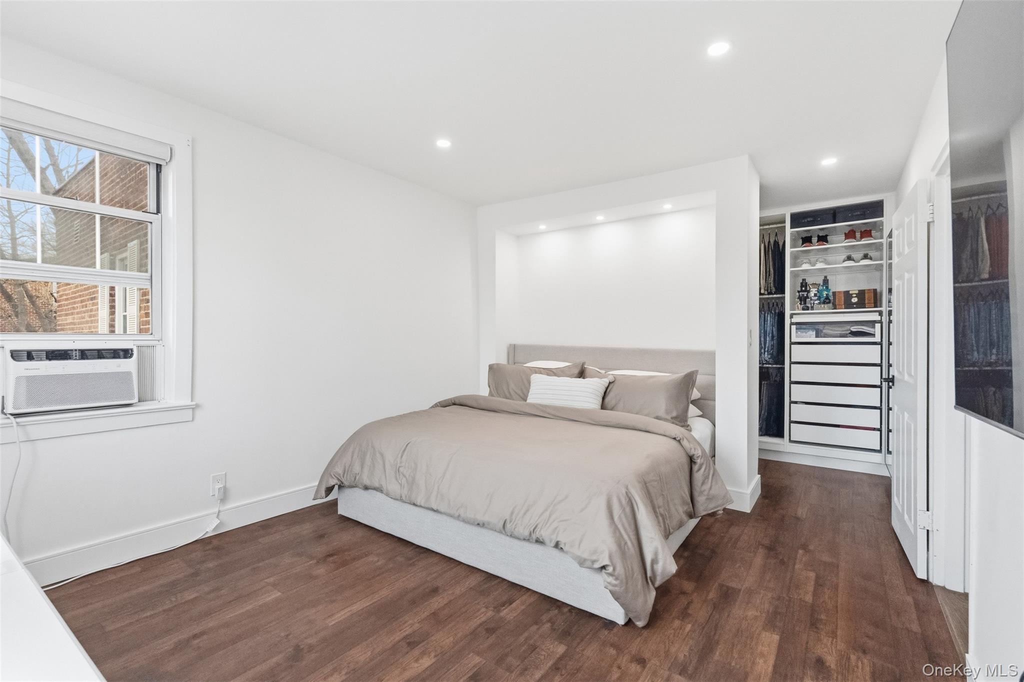 #20 photo, 14 Soundview Avenue, White Plains , NY 10606