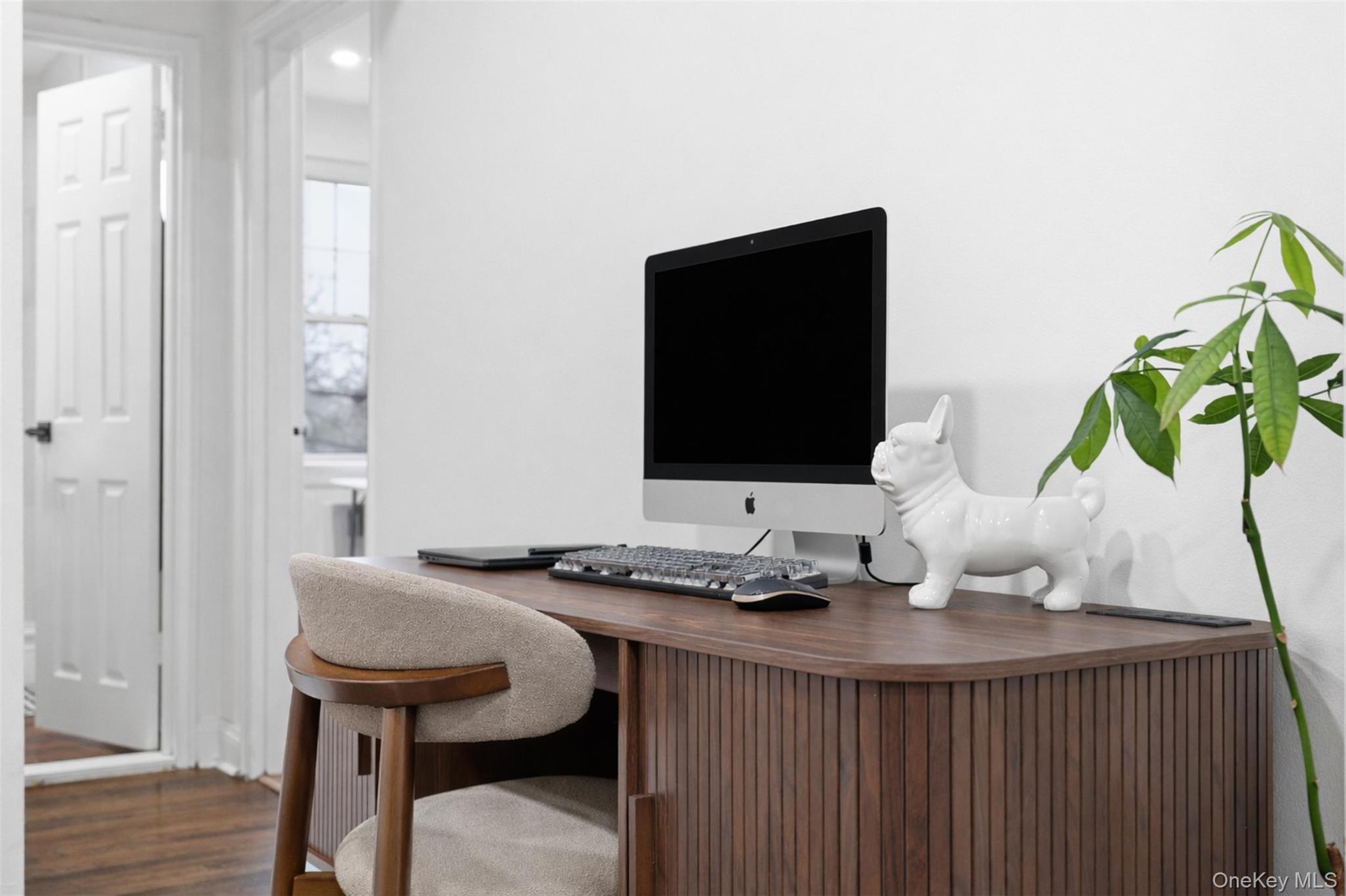 #4 photo, 14 Soundview Avenue, White Plains , NY 10606