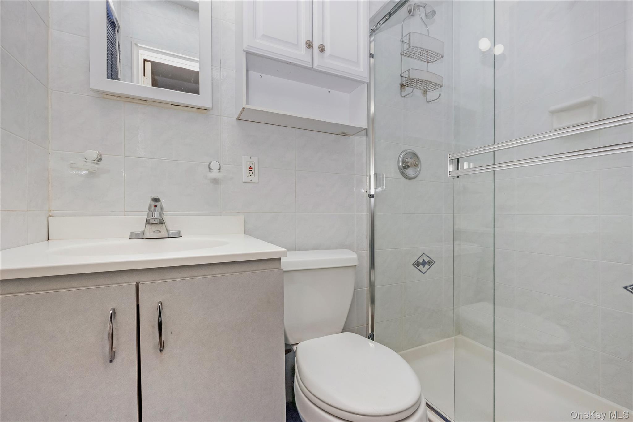 #12 photo, 43 Maplewood Drive, ناسو Plainview , NY 11803