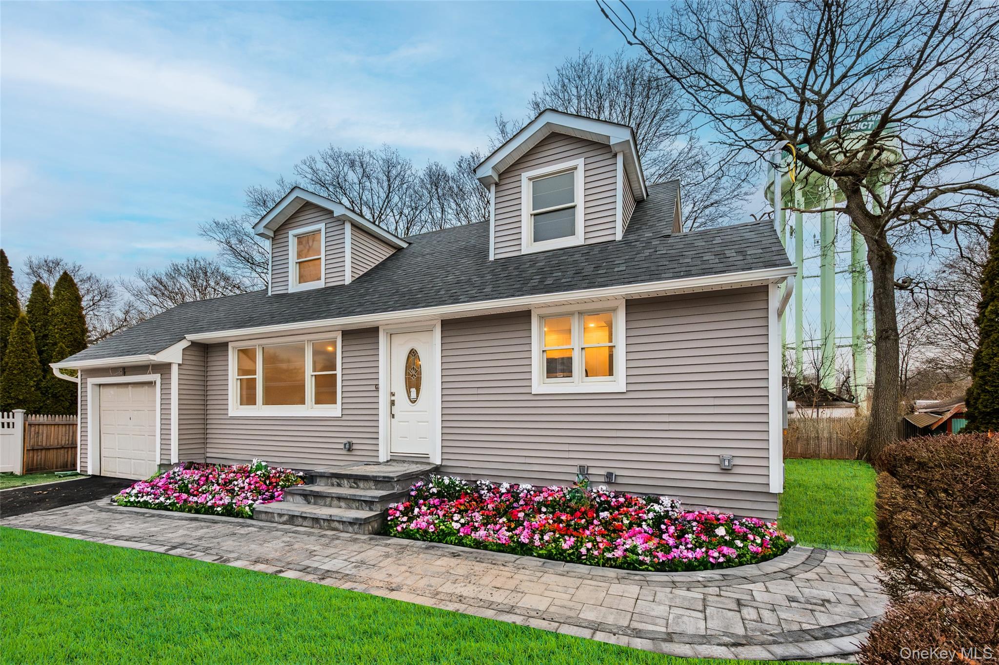 #1 photo, 6 Grand Haven Court, Commack , NY 11725