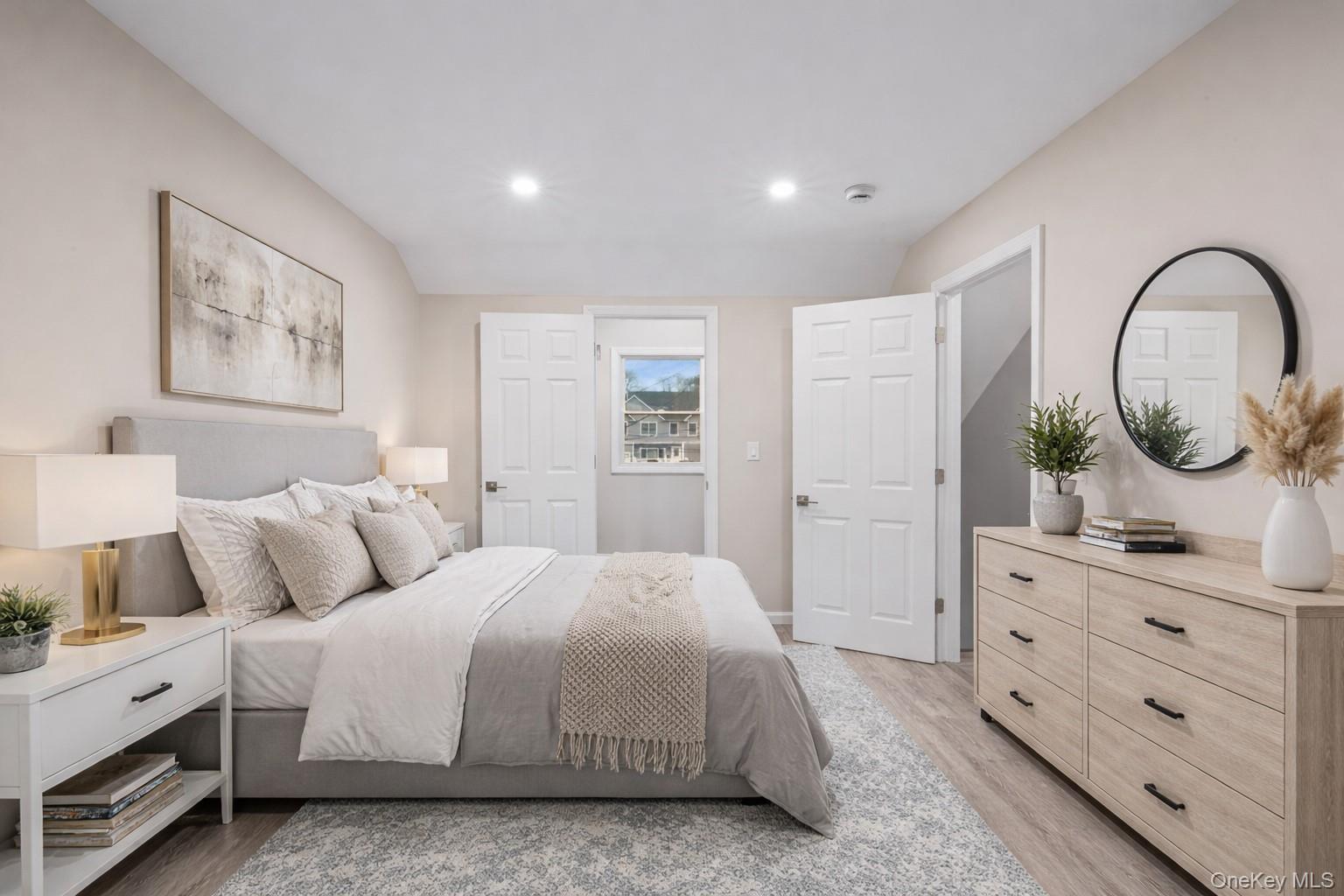 #19 photo, 6 Grand Haven Court, Commack , NY 11725