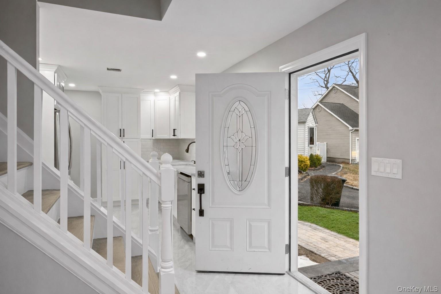 #2 photo, 6 Grand Haven Court, Commack , NY 11725