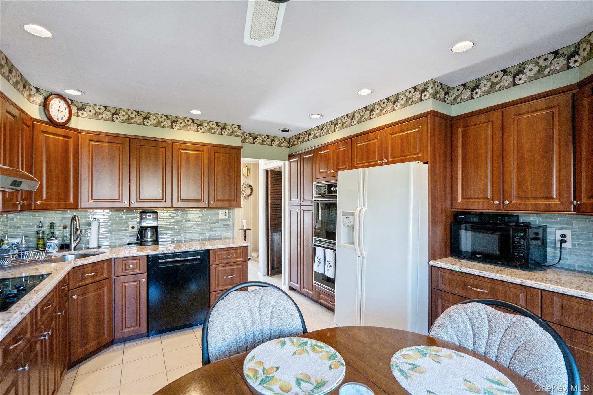 #4 photo, 59 Cedar Street, Massapequa , NY 11758