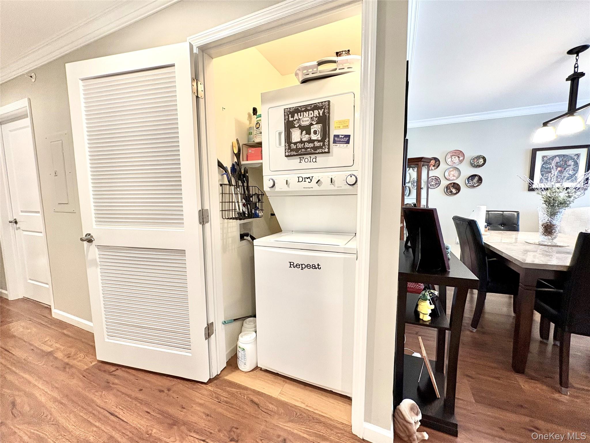 #11 photo, 11 Hunter Drive, सफ़ोक काउंटी Central Islip , NY 11722