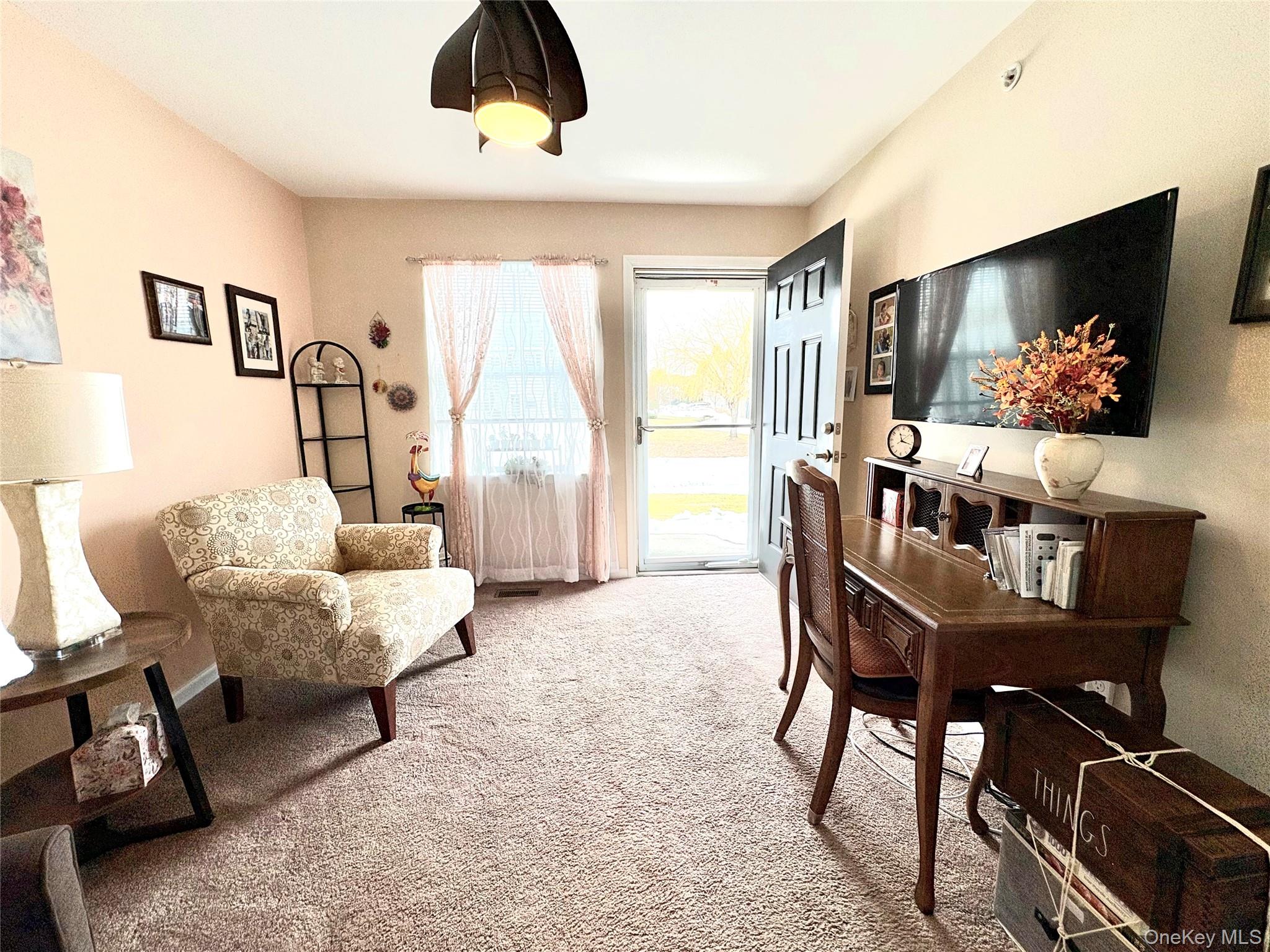 #16 photo, 11 Hunter Drive, सफ़ोक काउंटी Central Islip , NY 11722