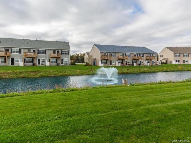 #3 photo, 11 Hunter Drive, सफ़ोक काउंटी Central Islip , NY 11722