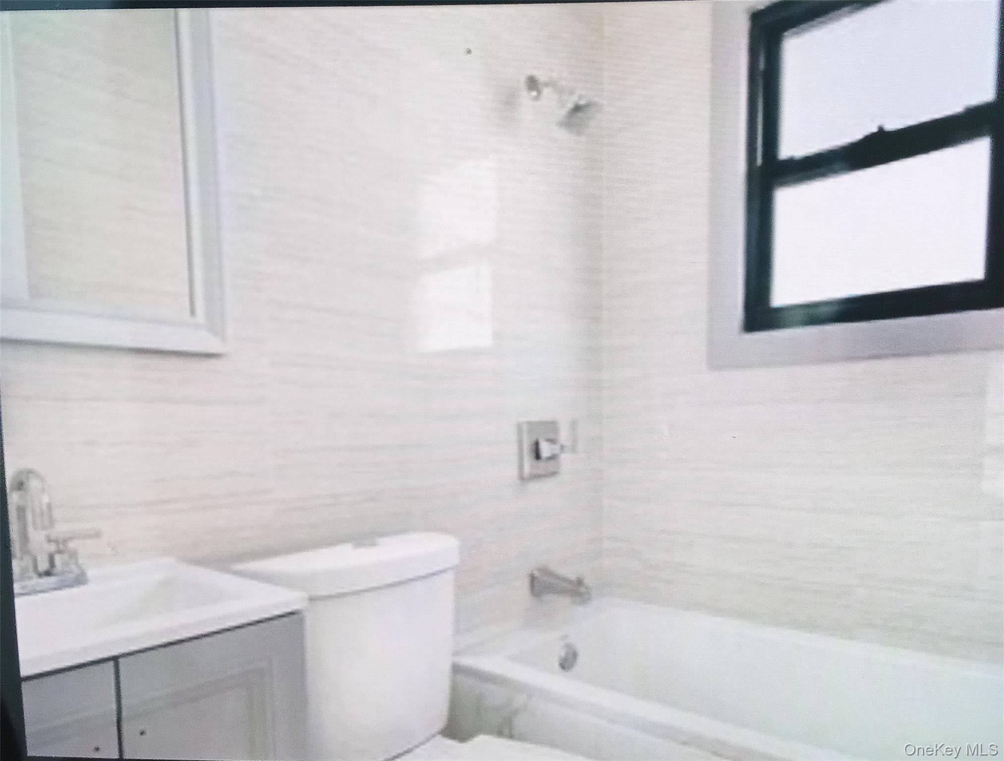 #8 photo, 2446 Dean Street, ブルックリン区 Brooklyn , NY 11233