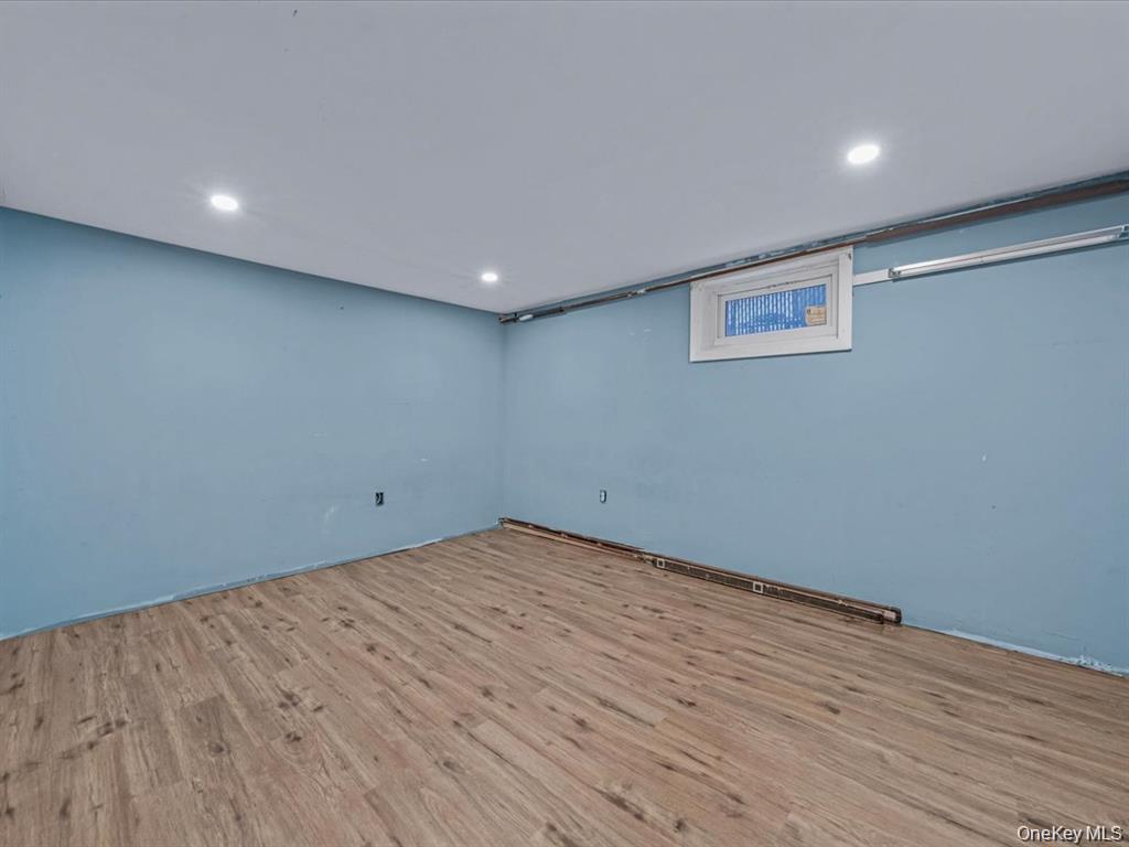 #17 photo, 206 Hunnewell Avenue, Нассау ‖ Elmont , NY 11003