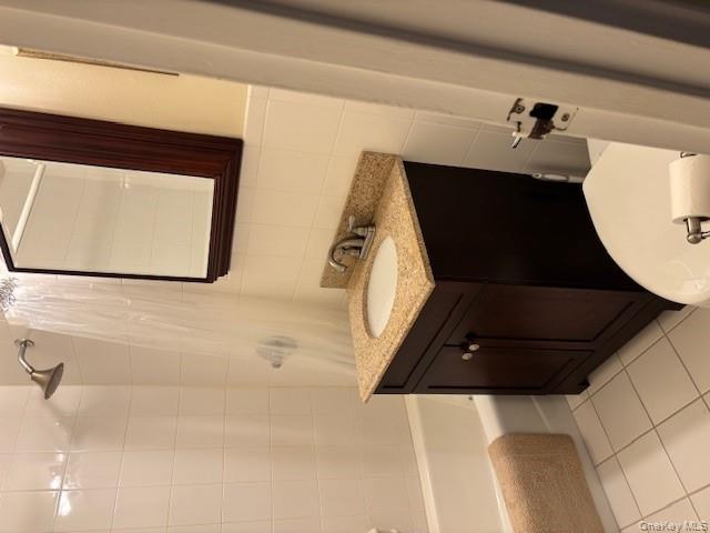 #6 photo, 6 Ivy, Farmingdale , NY 11735