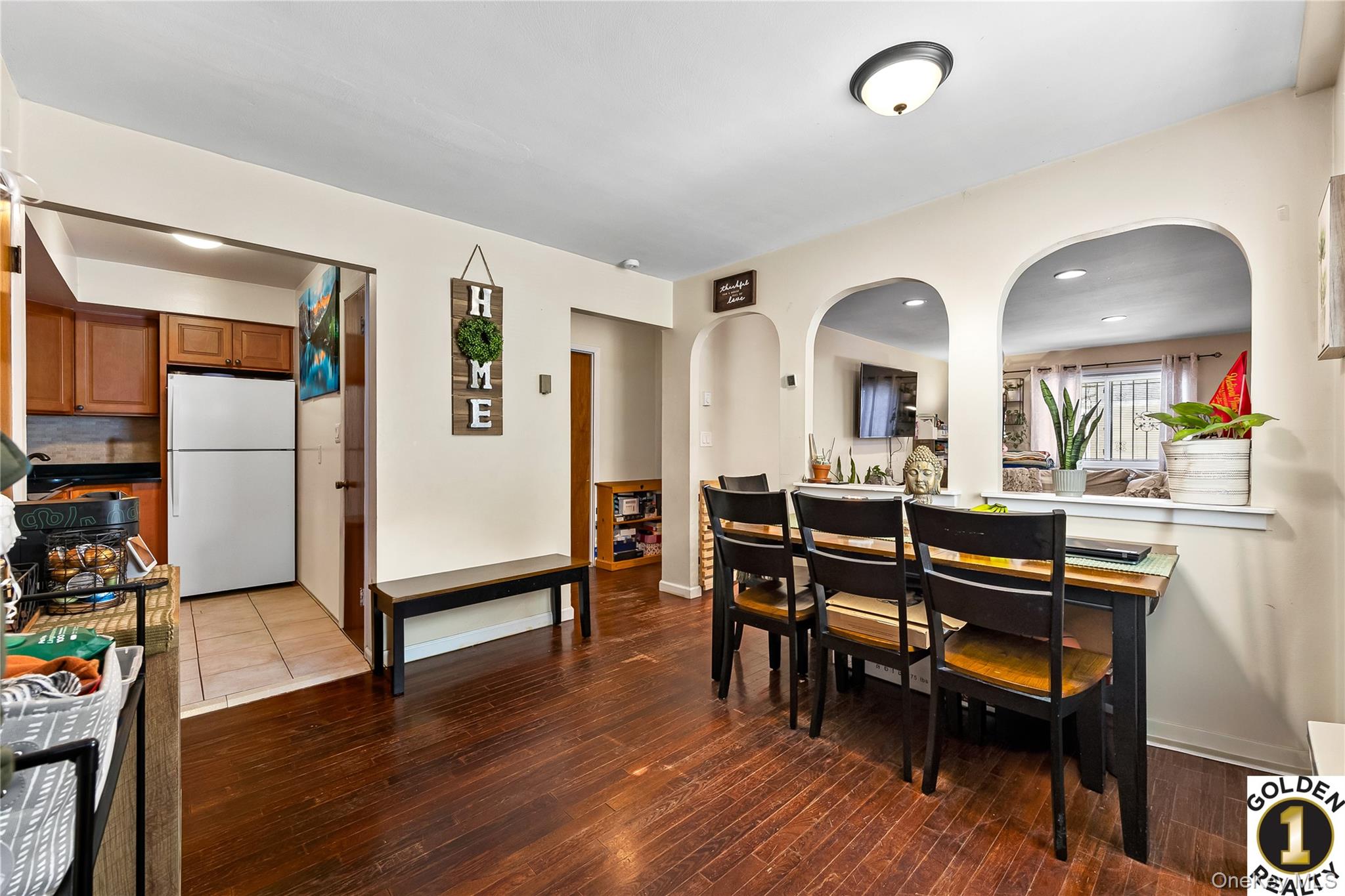 #19 photo, 1665 156th Street, Whitestone , NY 11357