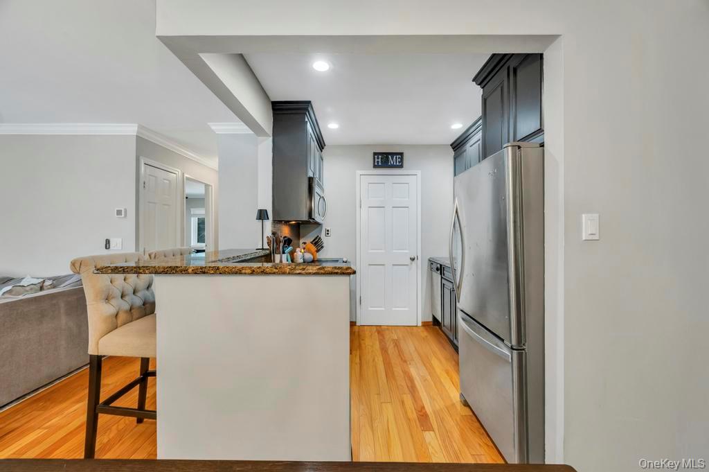 #11 photo, 73 Richmond Boulevard, #3B, Ronkonkoma , NY 11779