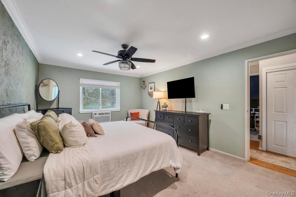 #24 photo, 73 Richmond Boulevard, #3B, Ronkonkoma , NY 11779