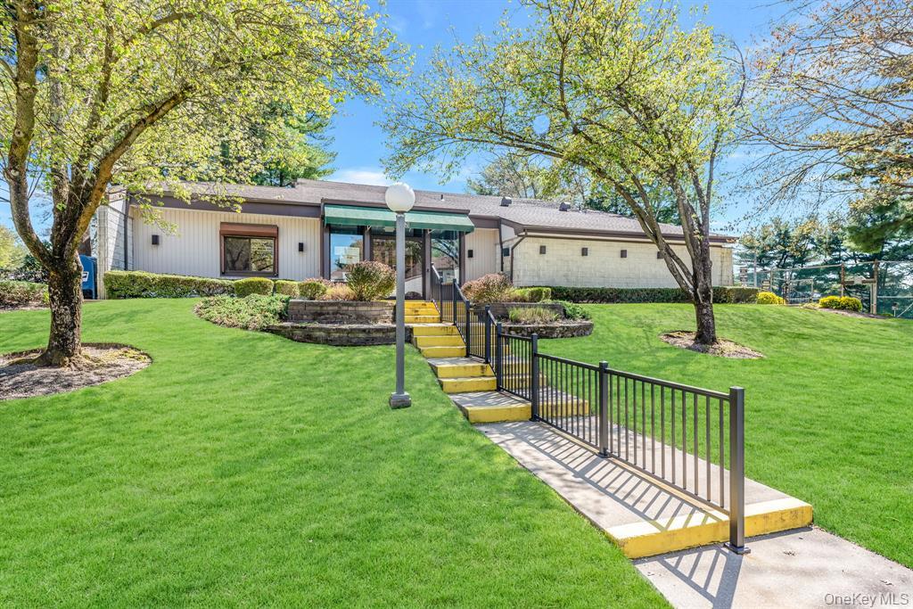 #34 photo, 73 Richmond Boulevard, #3B, Ronkonkoma , NY 11779