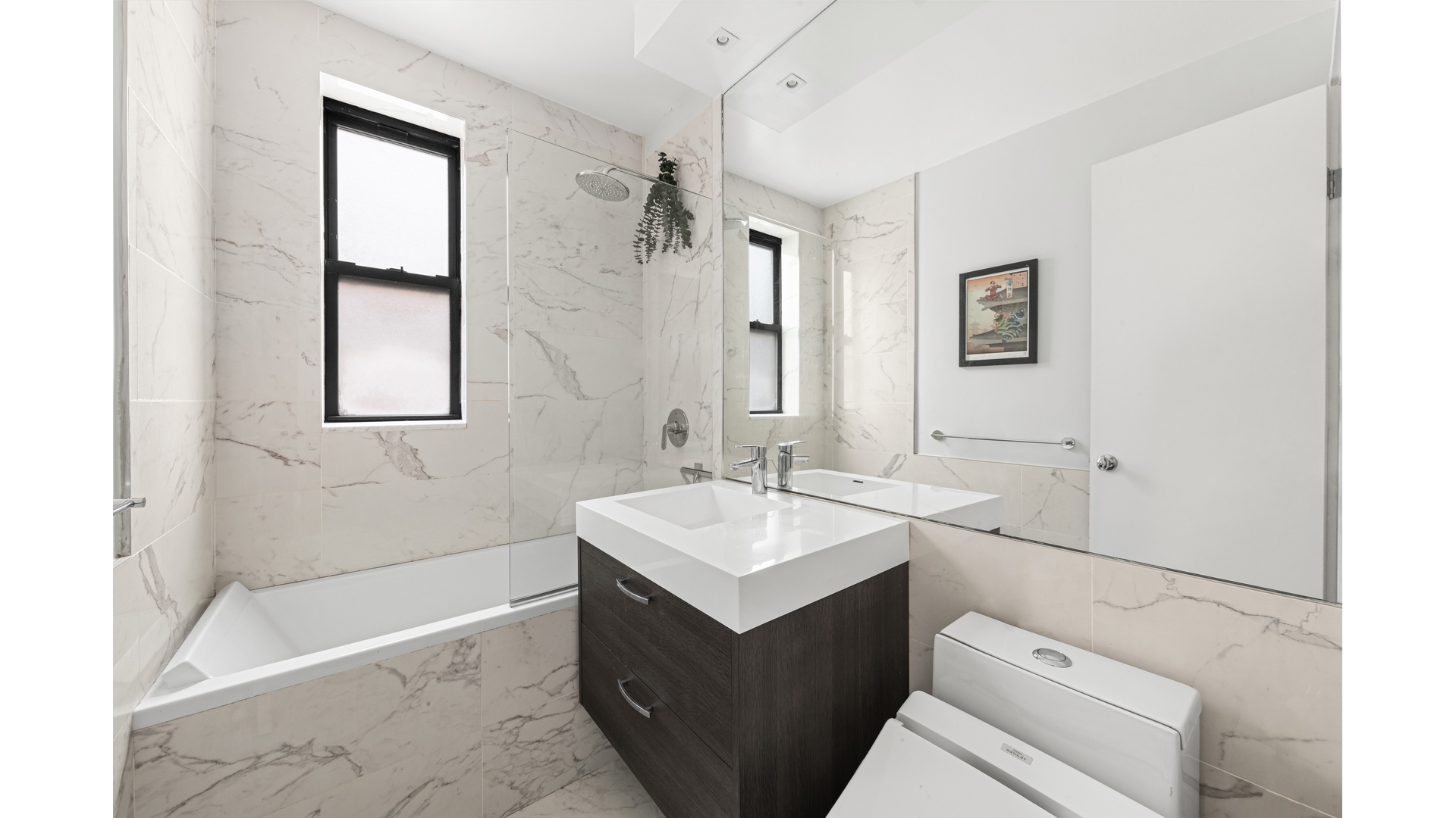 #10 photo, 60 E 9TH Street, Greenwich Village , NY 10003