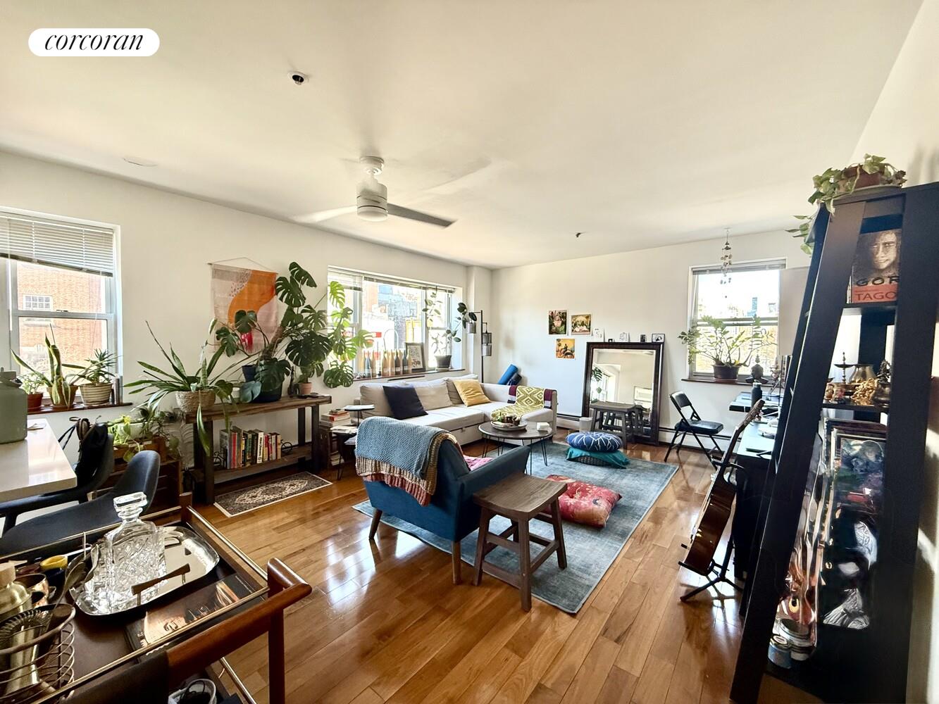 #1 photo, New York City, מנהטן East Village , NY 10009