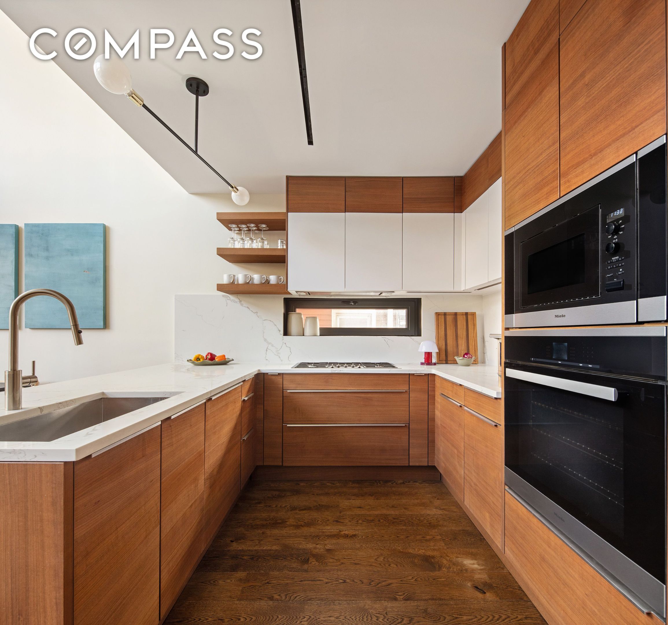 #7 photo, 113 N 9th Street, Williamsburg , NY 11249