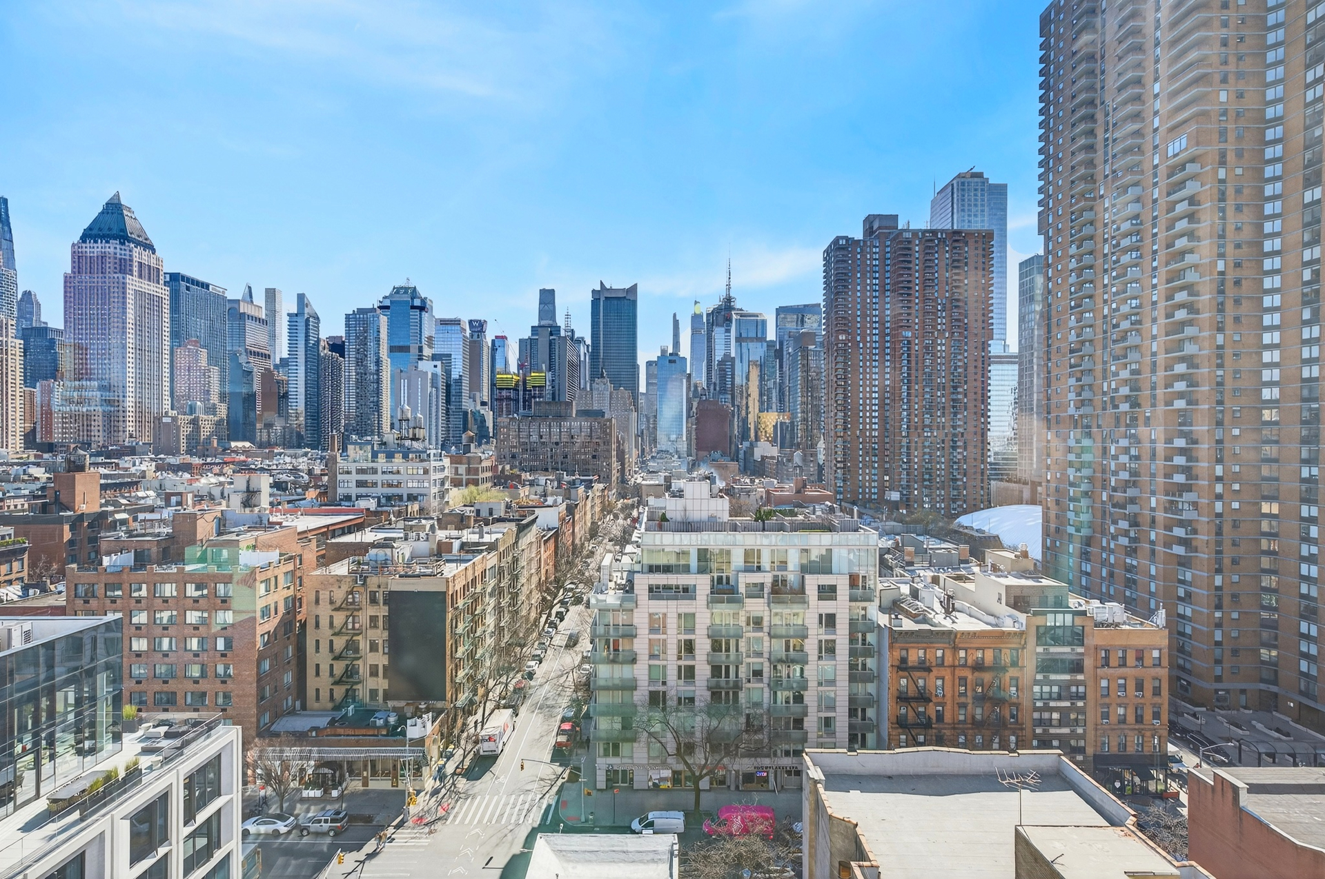 #5 photo, 505 W 43RD Street, Hell's Kitchen , NY 10036