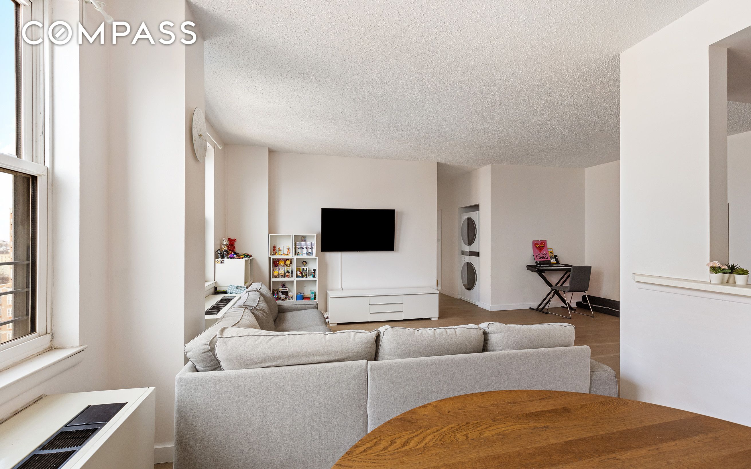 #2 photo, 60 Oceana Drive W, Brighton Beach , NY 11235