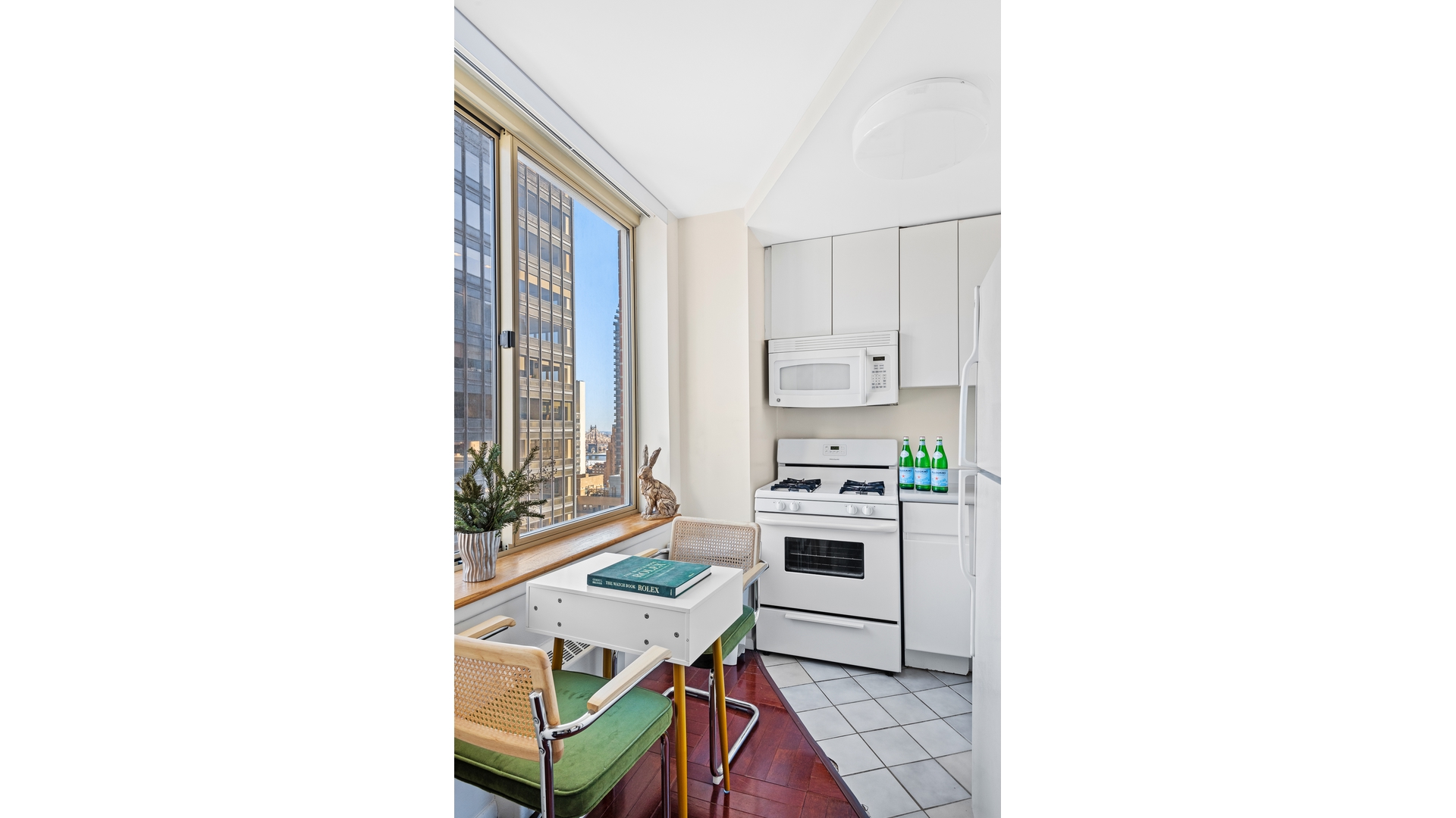 #6 photo, 236 E 47TH Street, مانهاتن Turtle Bay , NY 10017