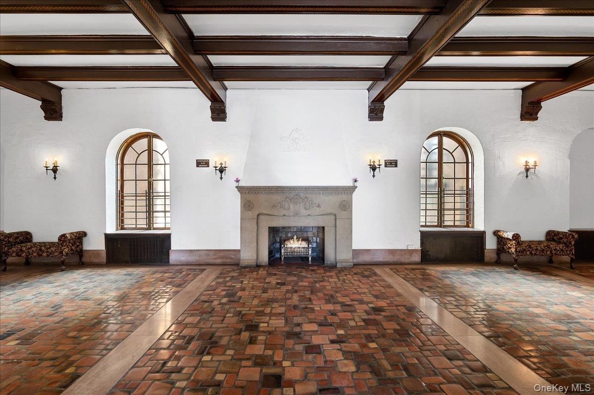 #3 photo, 412 Munro Avenue, Mamaroneck , NY 10543