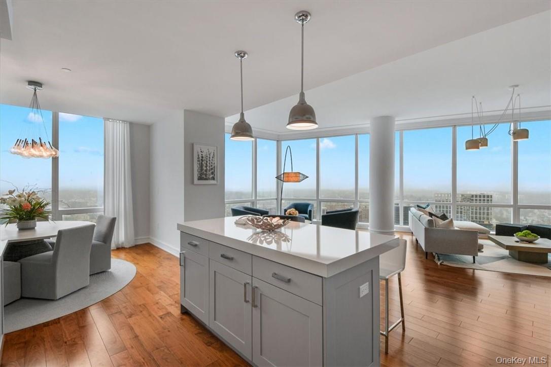 #12 photo, 5 Renaissance Square, White Plains , NY 10601