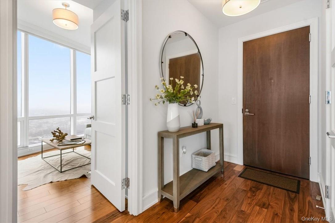 #2 photo, 5 Renaissance Square, White Plains , NY 10601