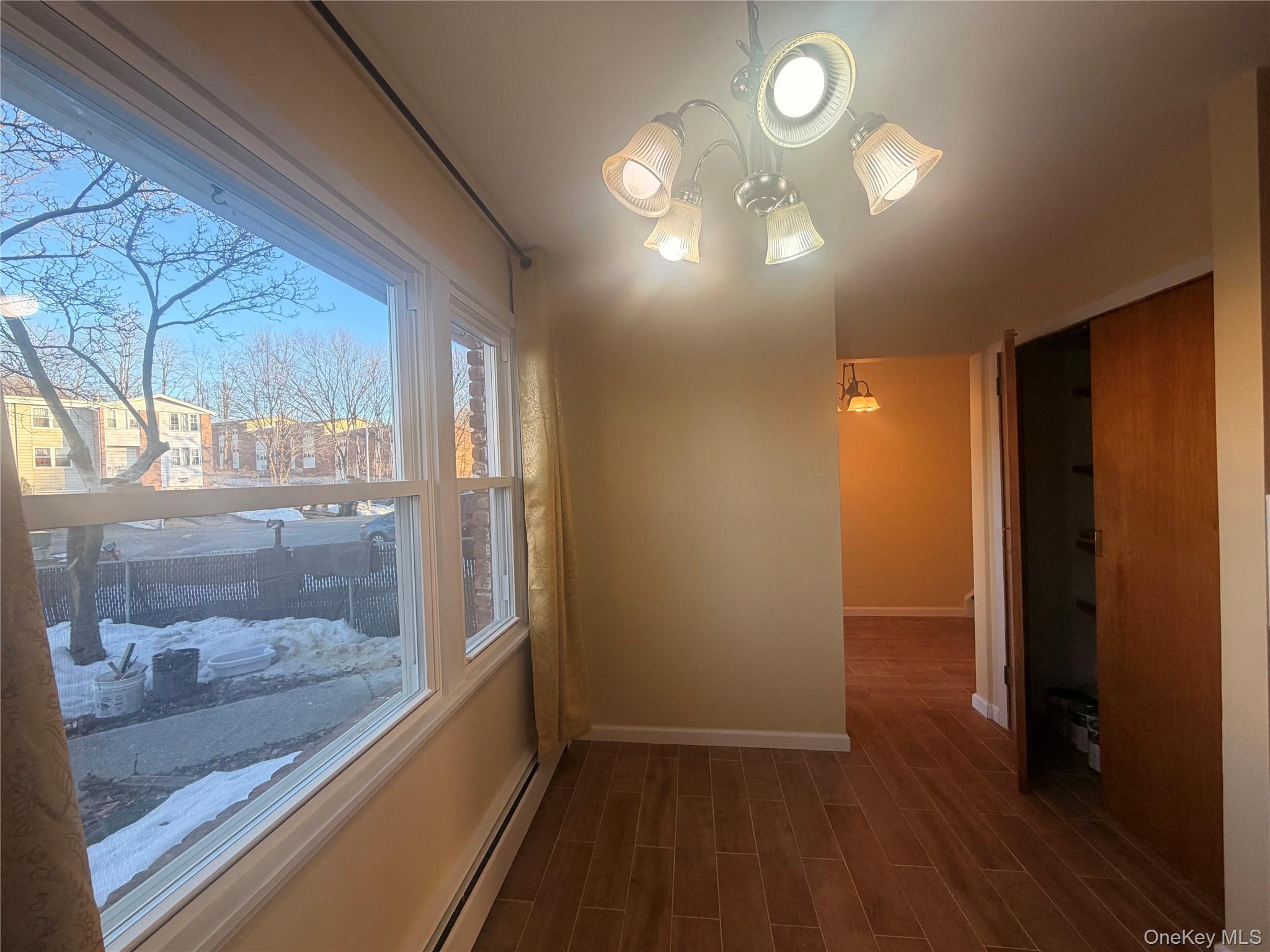 #2 photo, 72 Greenway Terrace, Middletown , NY 10941