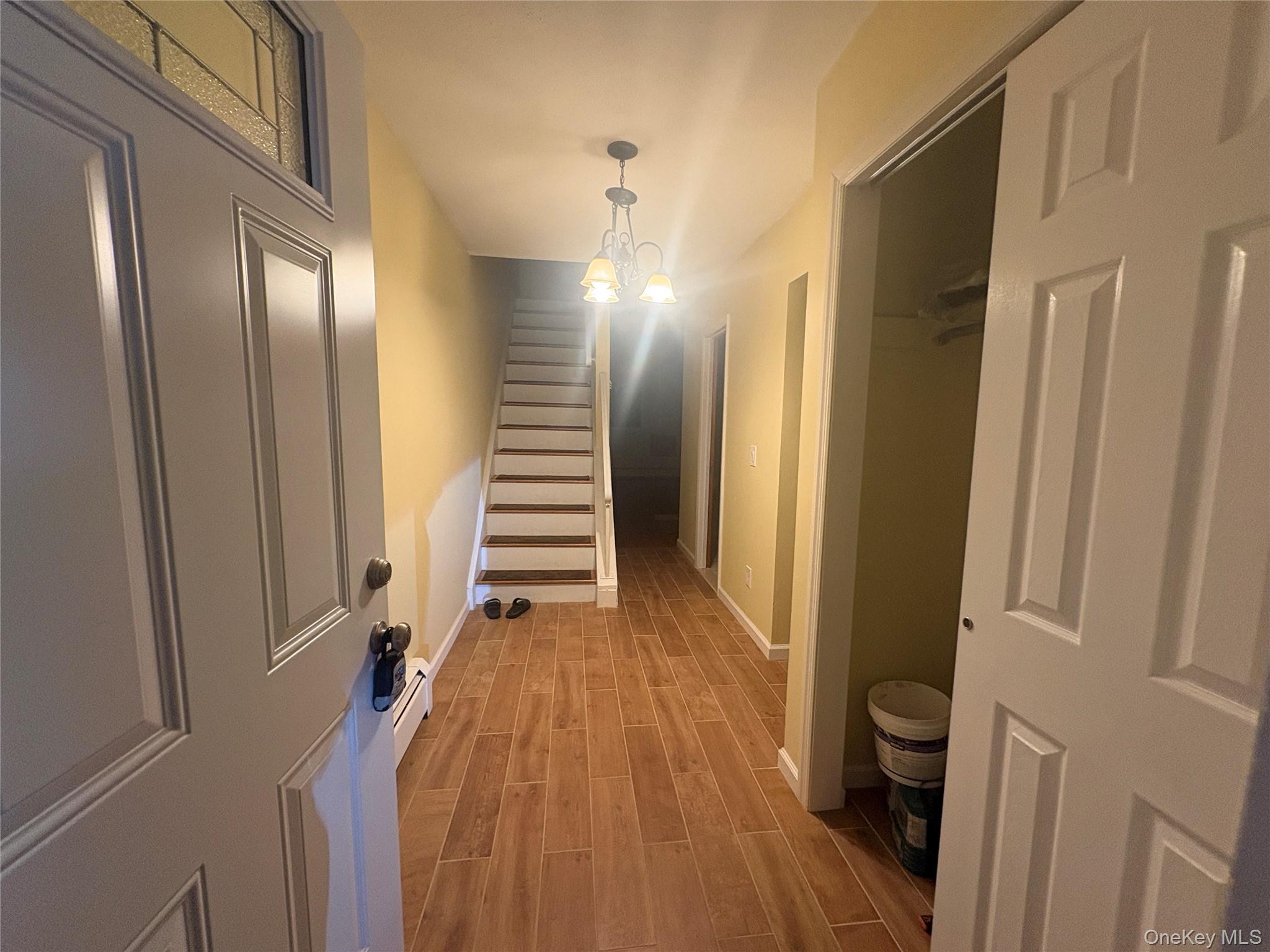 #6 photo, 72 Greenway Terrace, Middletown , NY 10941