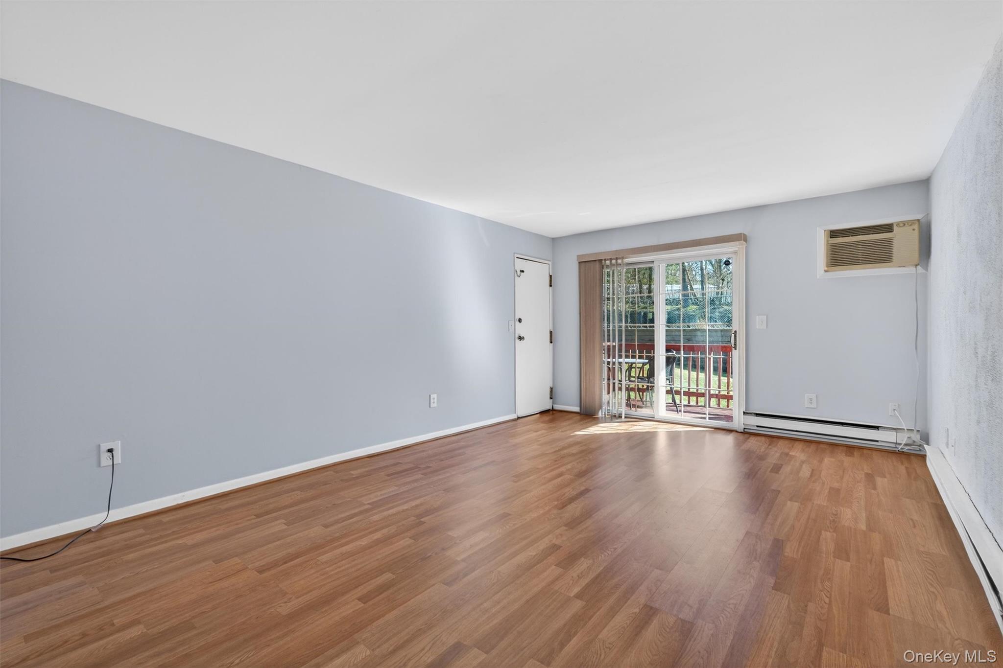 #11 photo, 18 Crescent Drive, 紐約州 Thiells , NY 10984