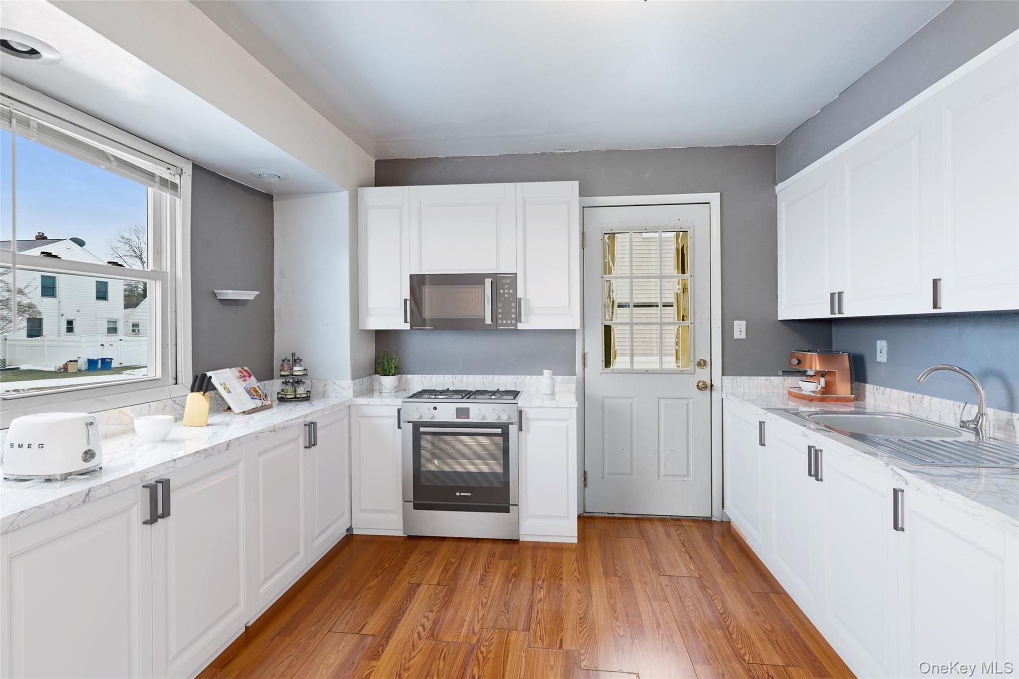 #8 photo, 22 Woodcrest Road, 长岛 Hicksville , NY 11801