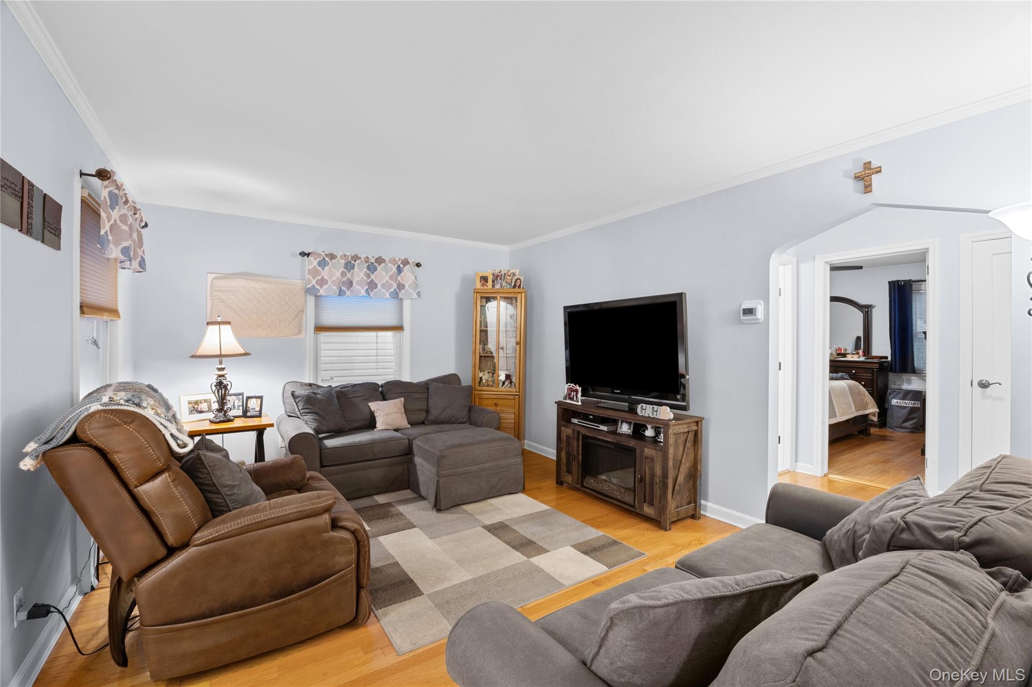 #13 photo, 38 Hawthorne Avenue, Floral Park , NY 11001